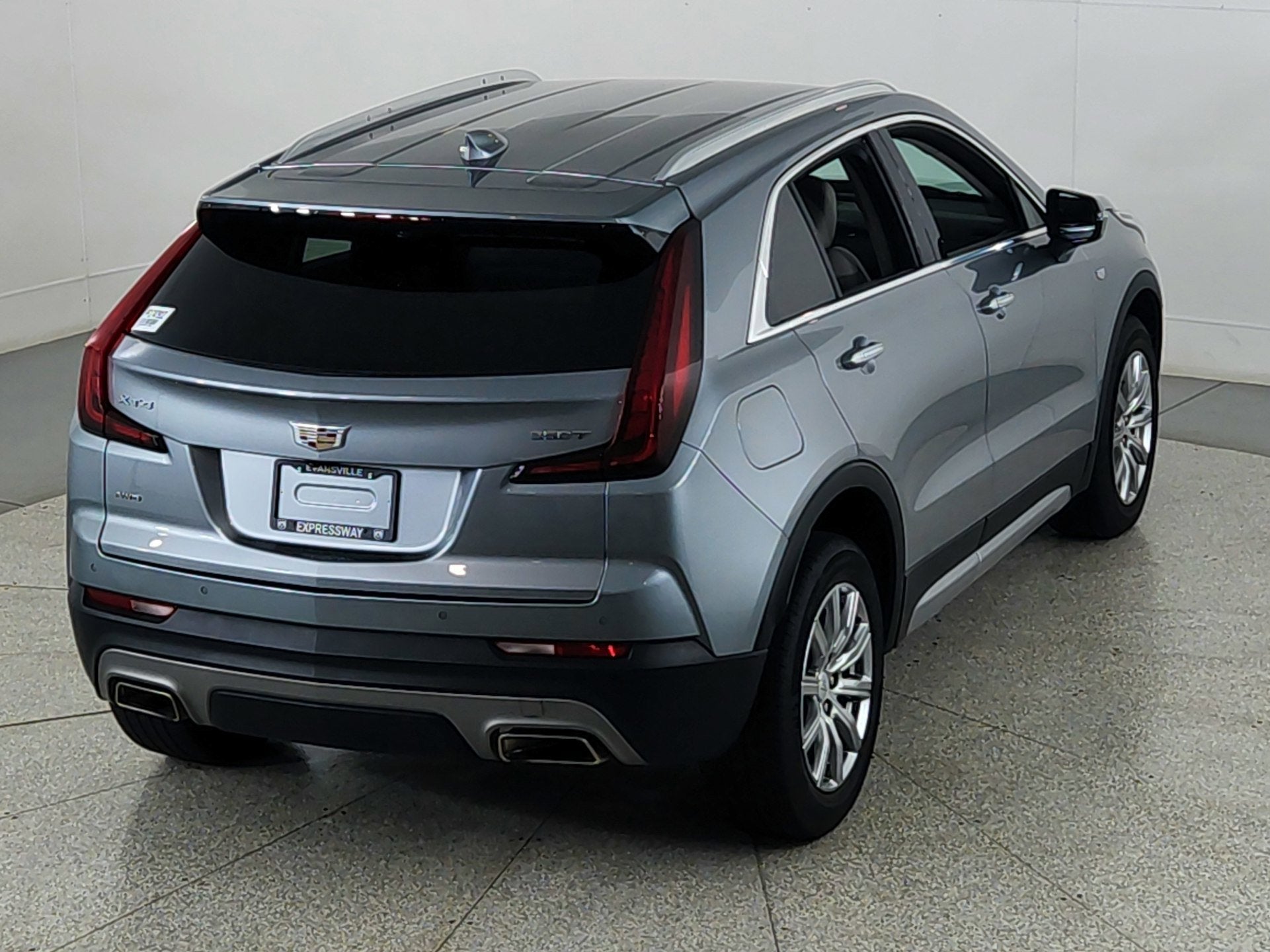 2023 Cadillac XT4 AWD Premium Luxury