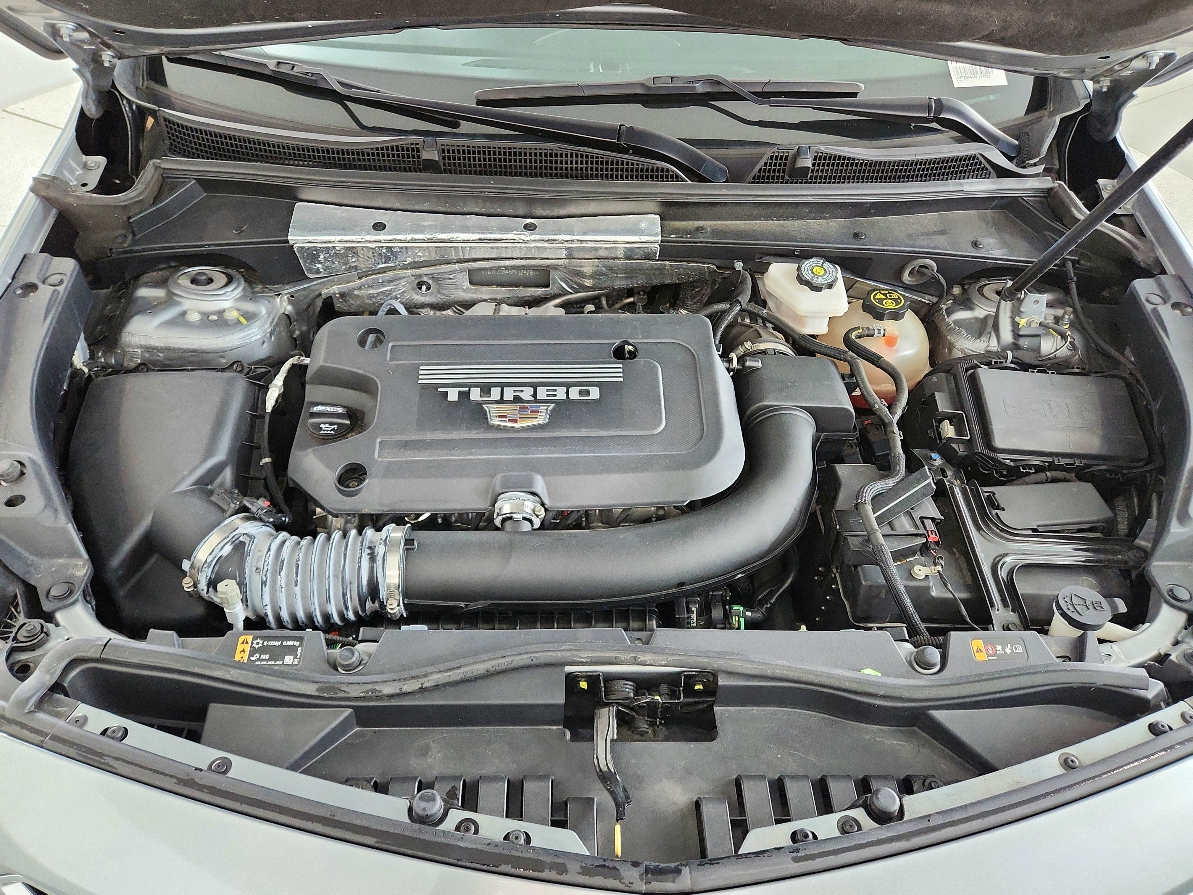 2023 Cadillac XT4 AWD Premium Luxury