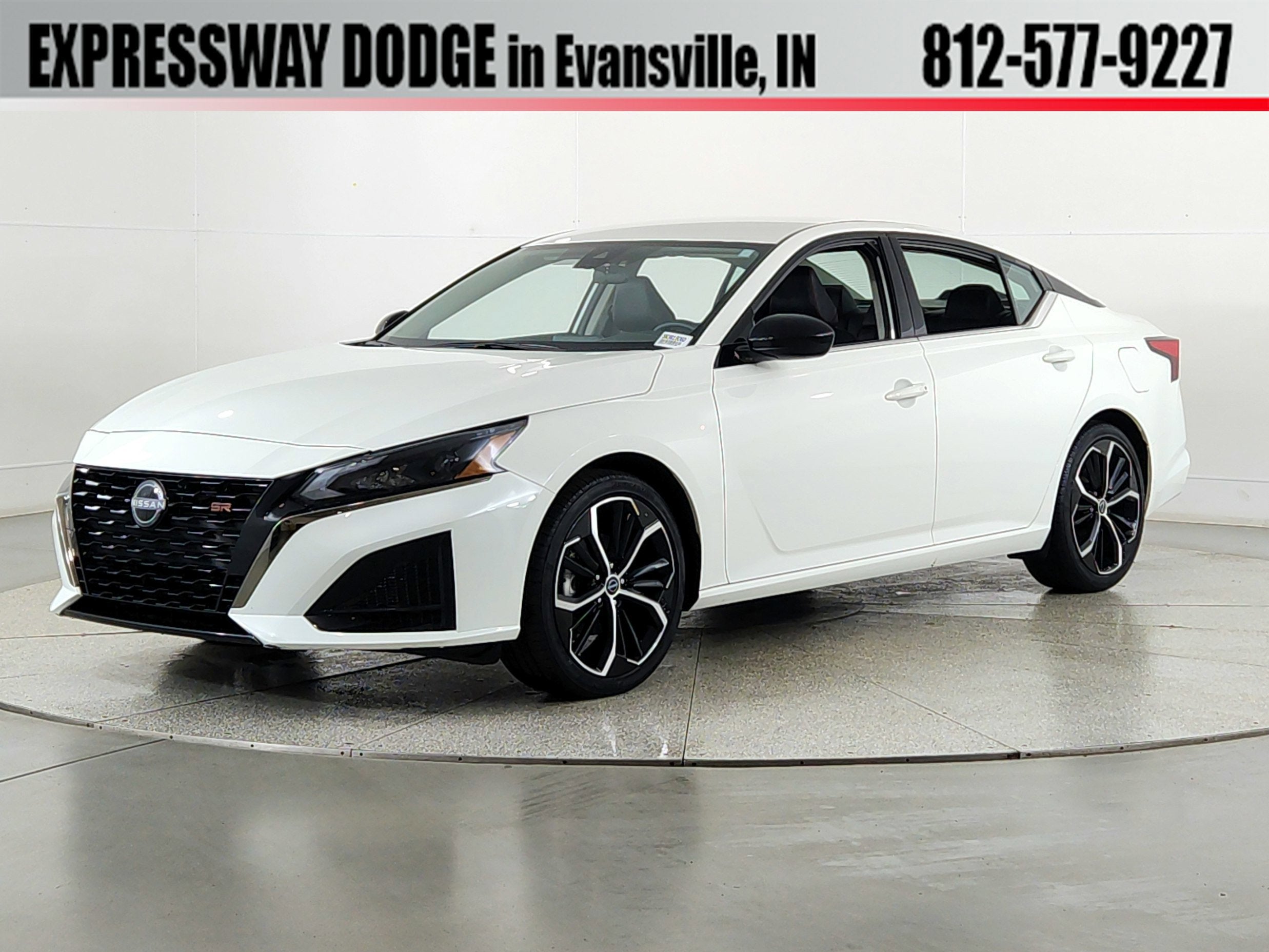 2025 Nissan Altima SR