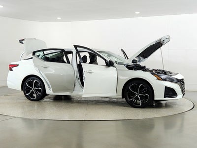 2025 Nissan Altima SR