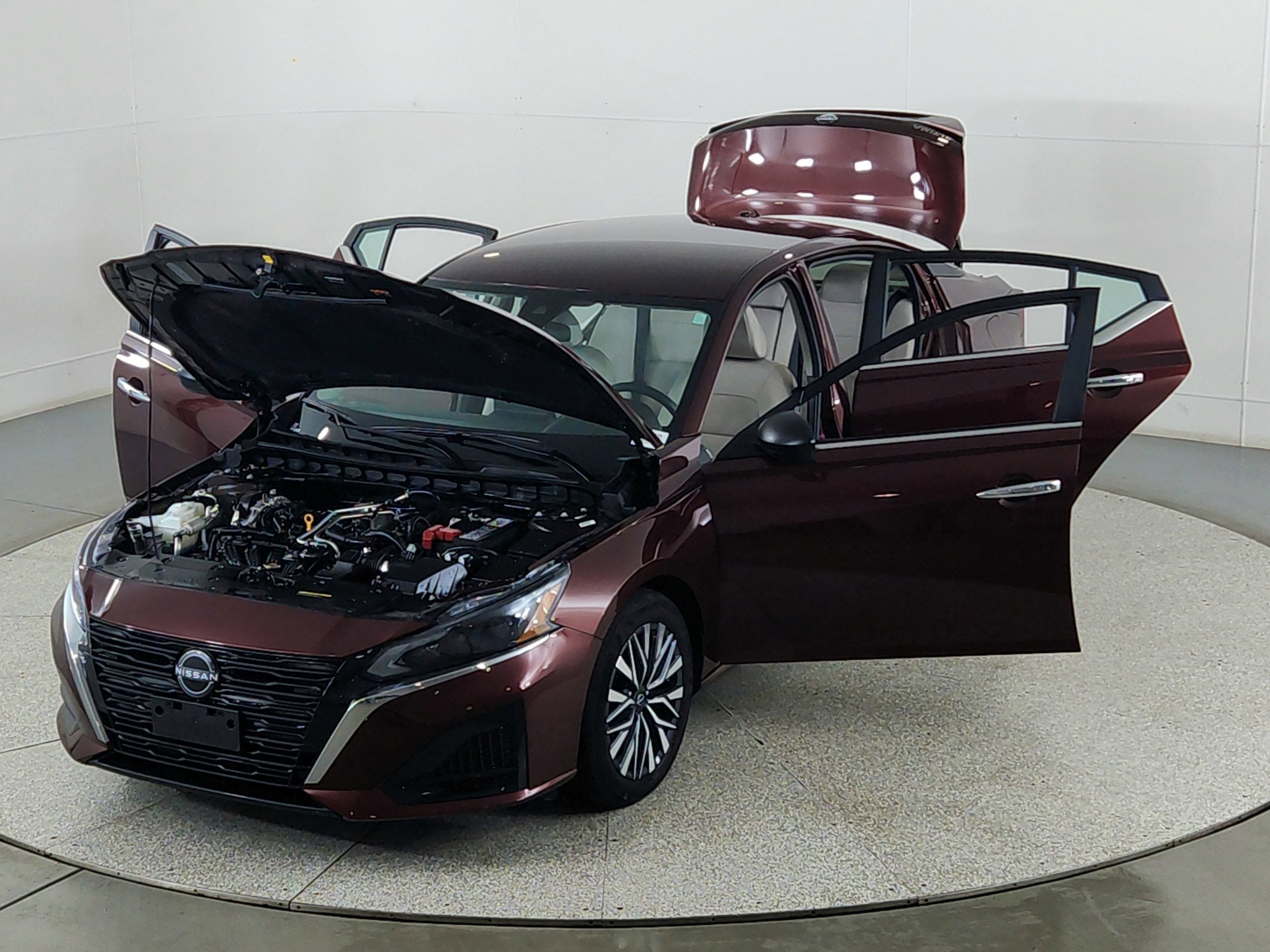 2025 Nissan Altima SV