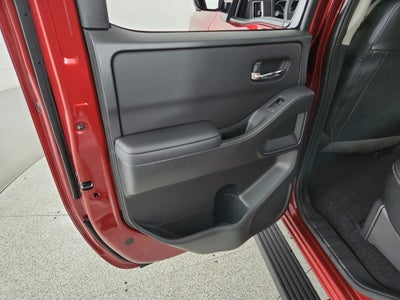 2025 Nissan Frontier SL