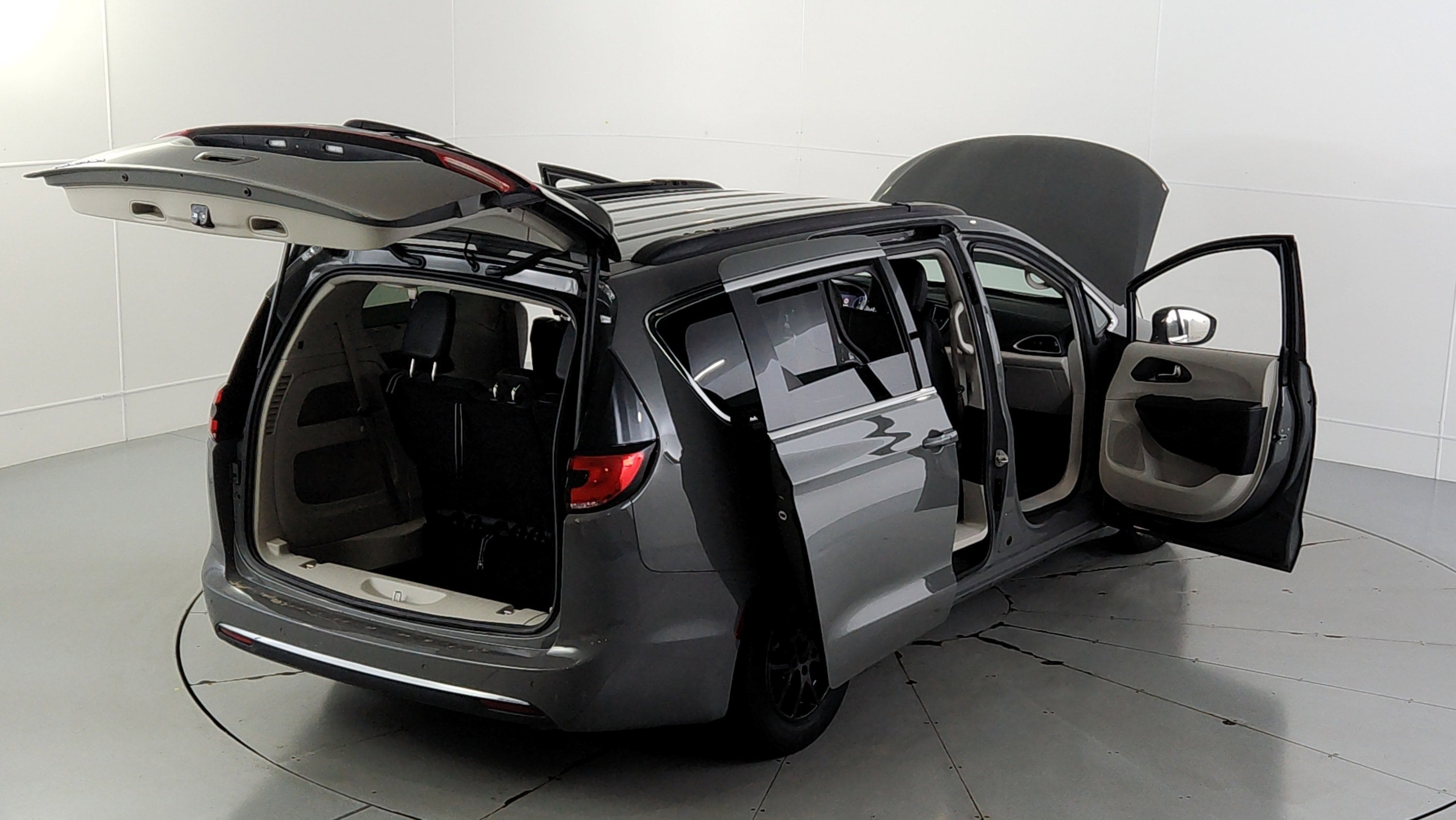 2022 Chrysler Pacifica Touring L