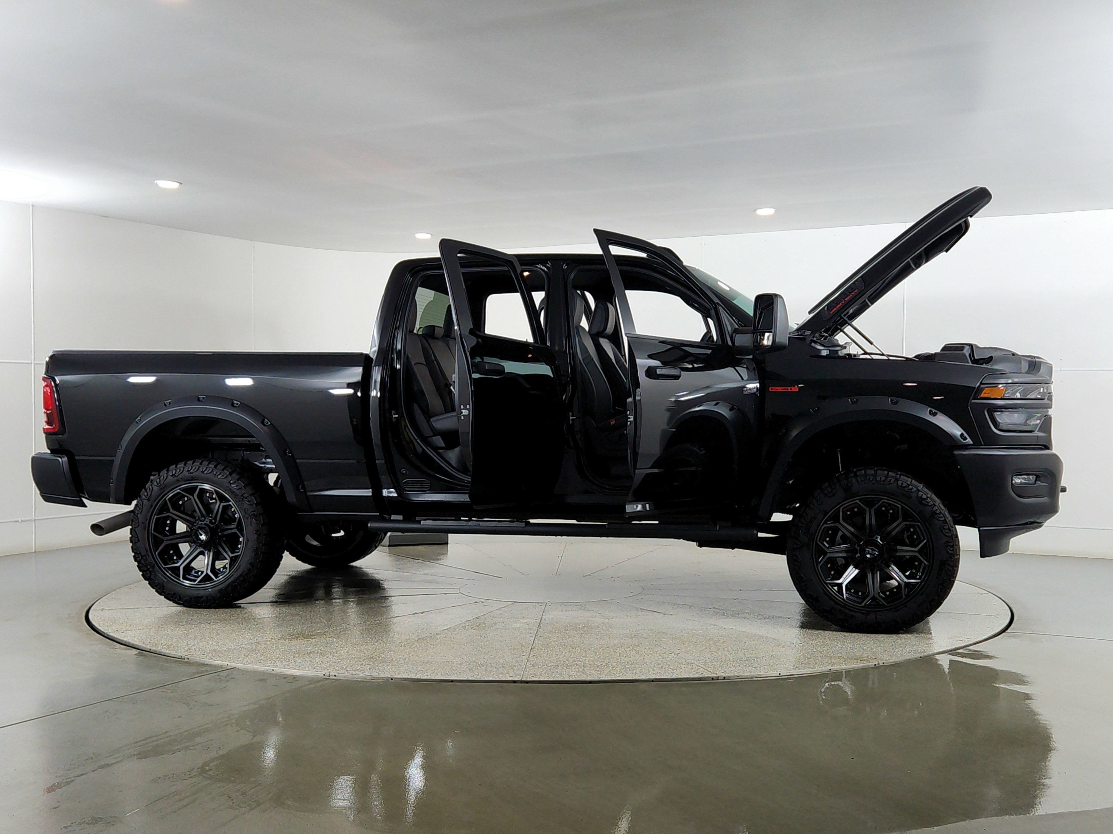 2025 RAM 2500 Tradesman