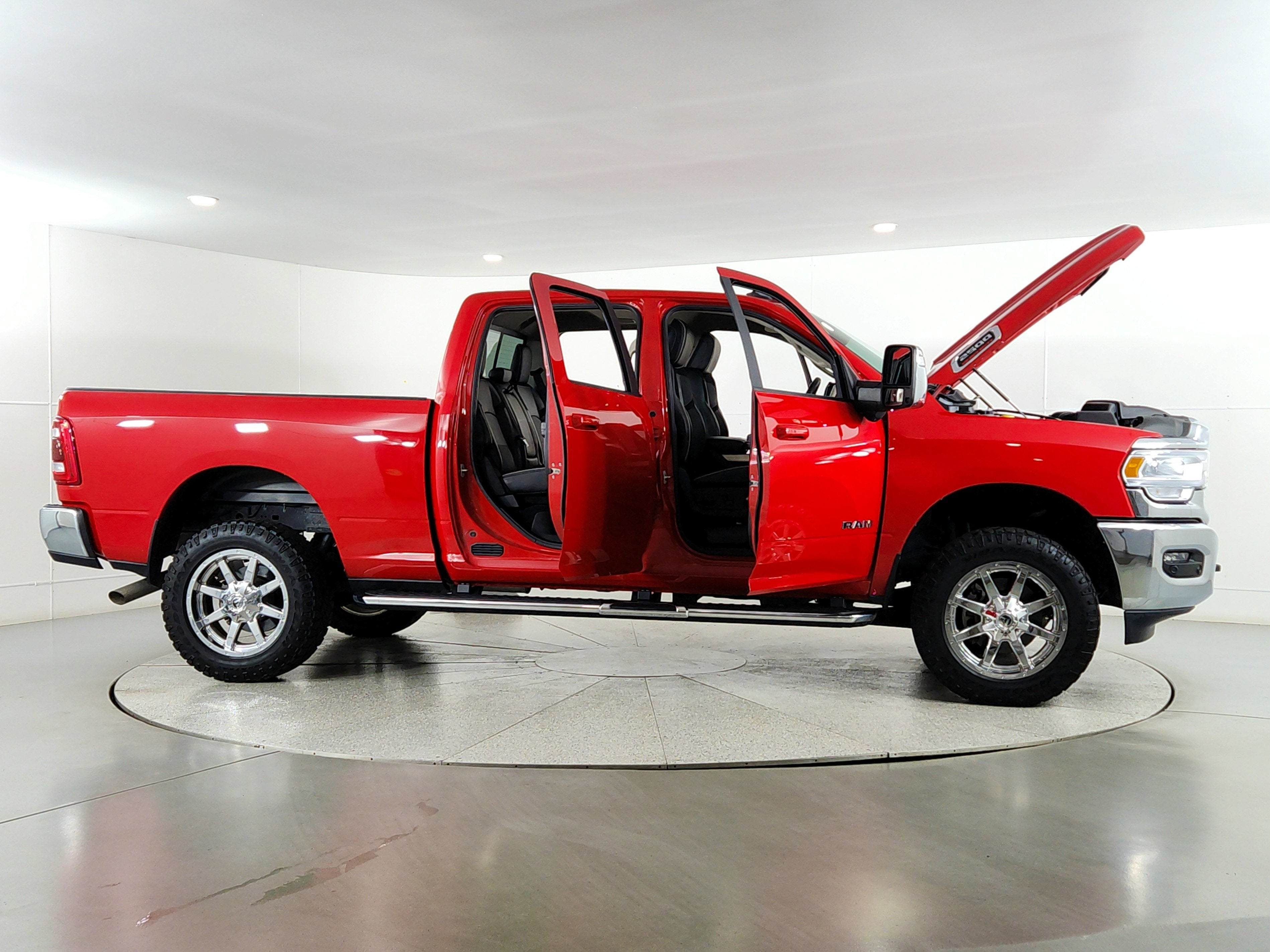 2024 RAM 2500 Laramie