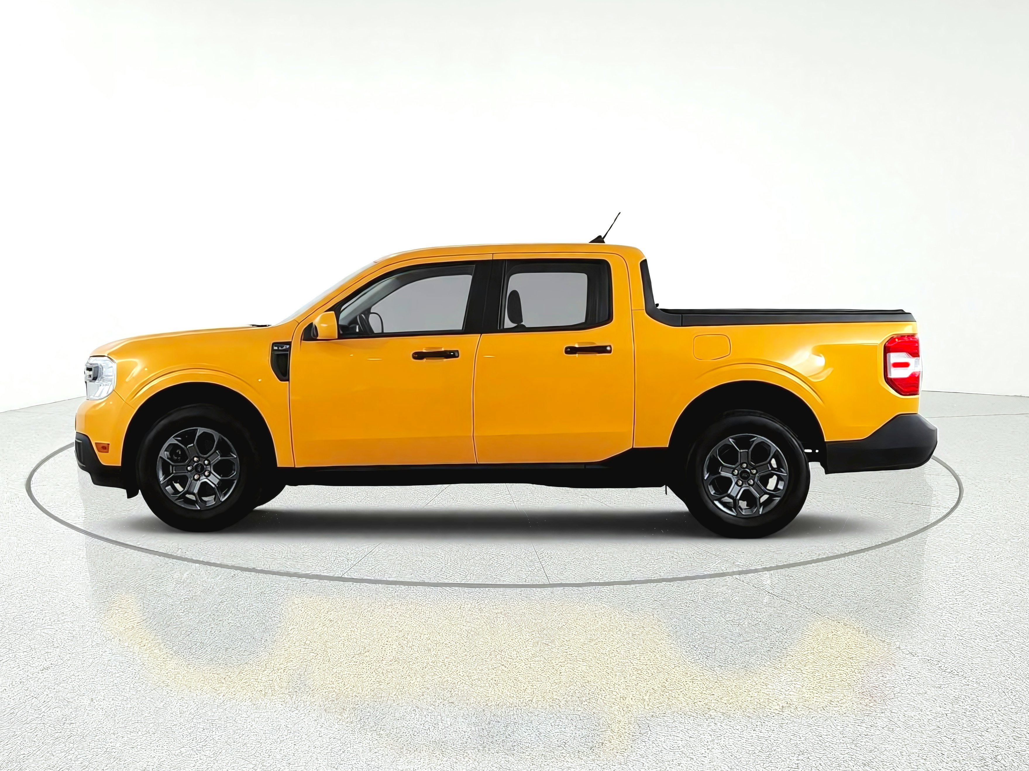 2022 Ford Maverick XLT FWD SuperCrew