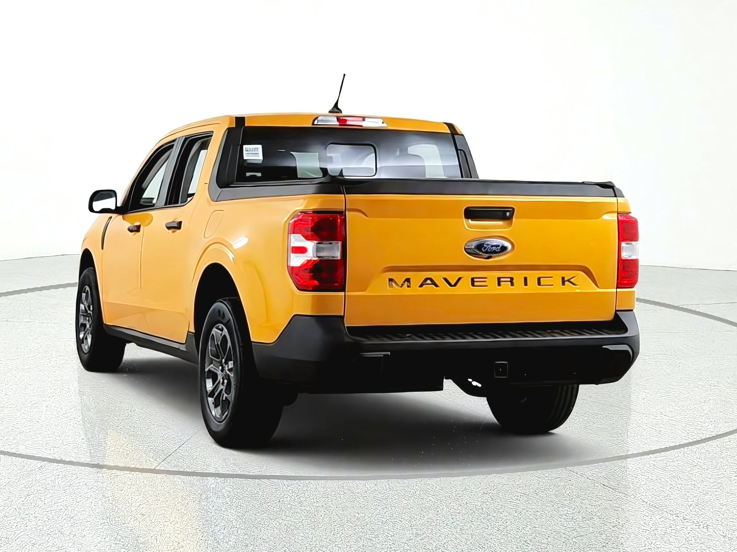 2022 Ford Maverick XLT FWD SuperCrew