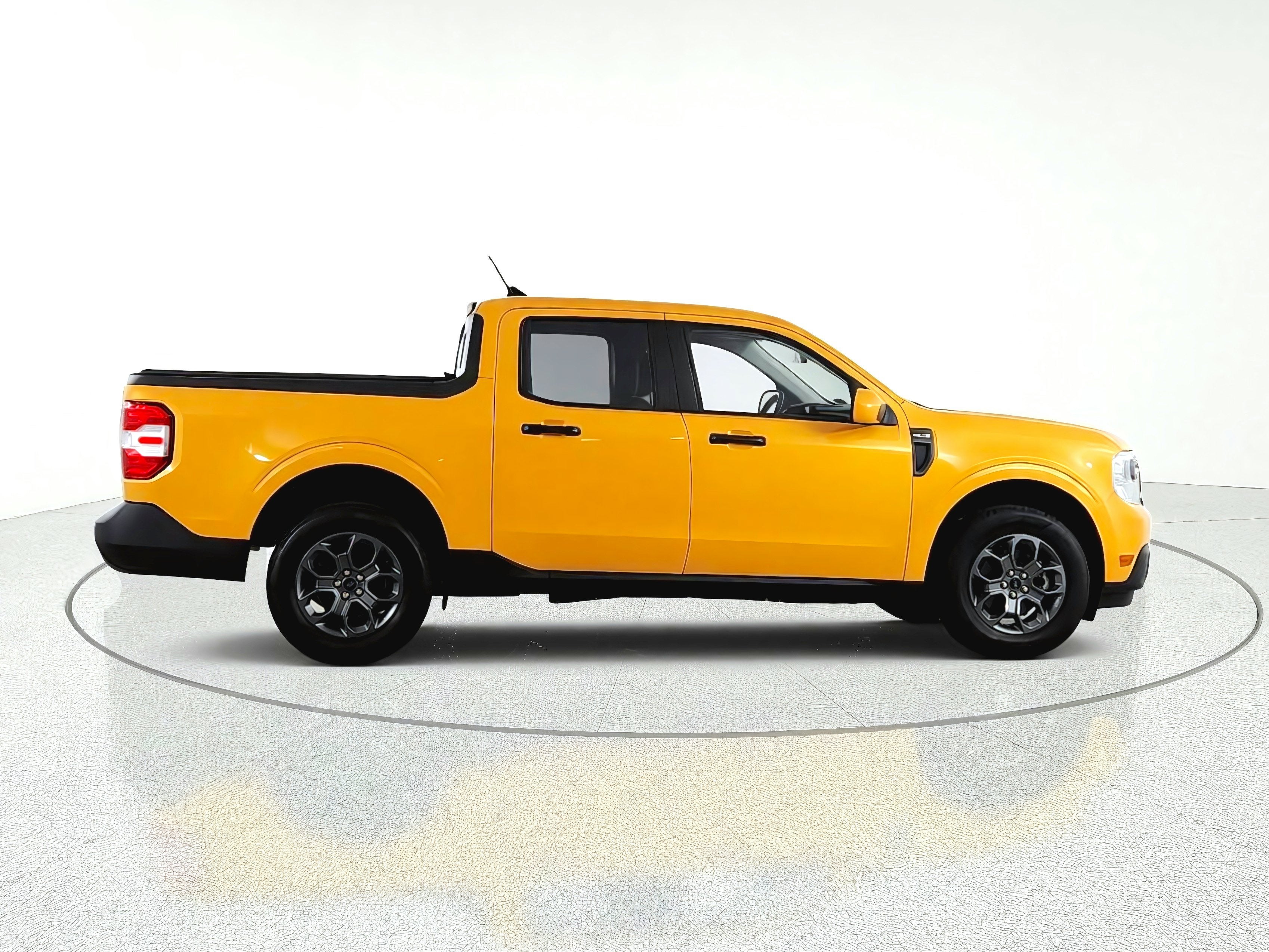 2022 Ford Maverick XLT FWD SuperCrew
