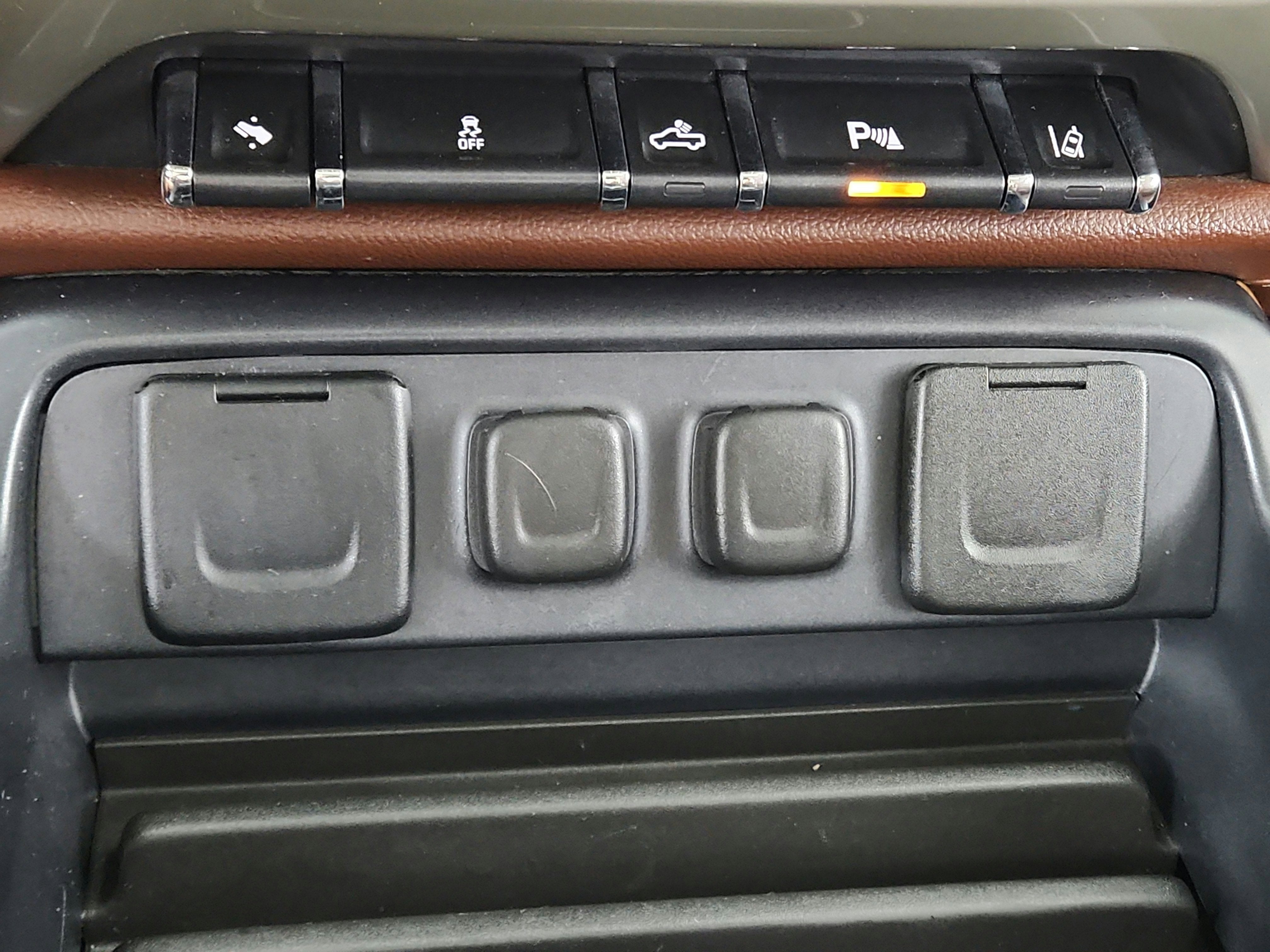 2014 Chevrolet Silverado 1500 High Country