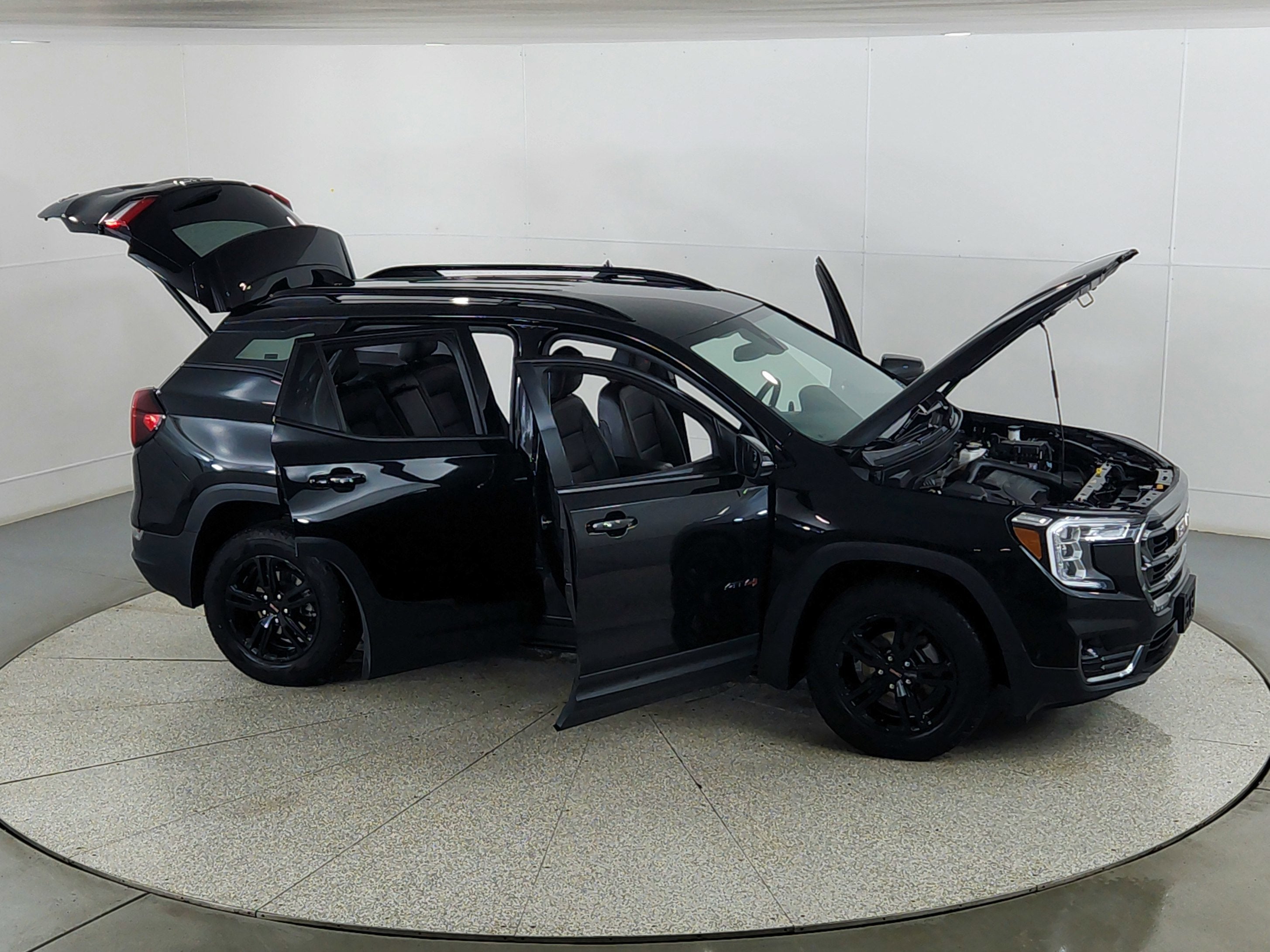 2023 GMC Terrain AT4