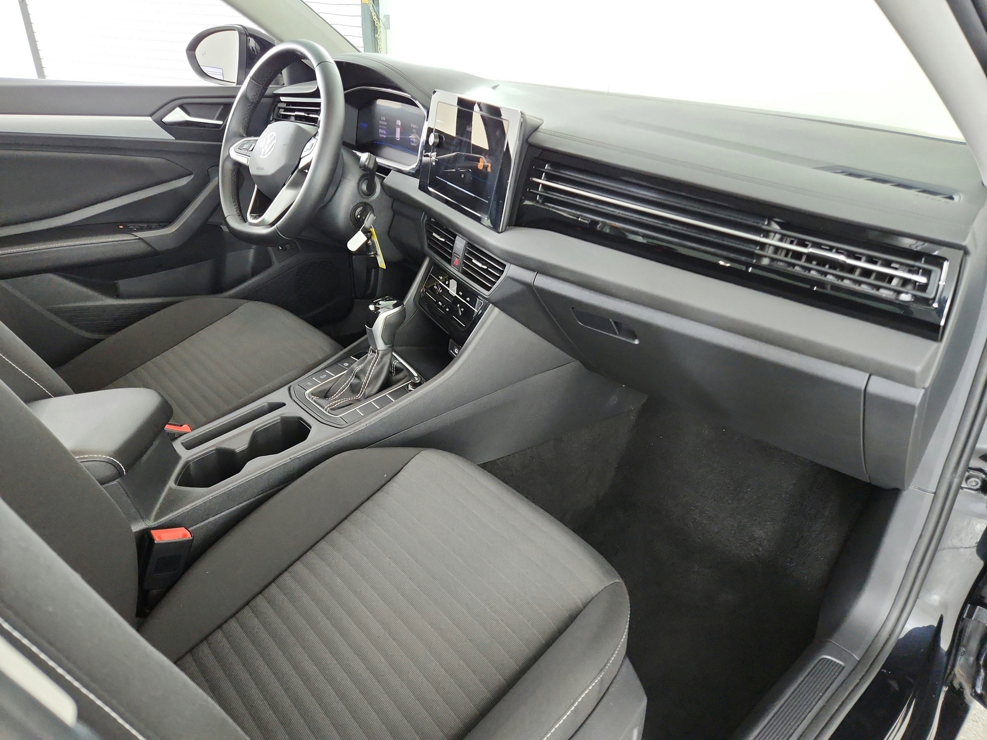 2025 Volkswagen Jetta S