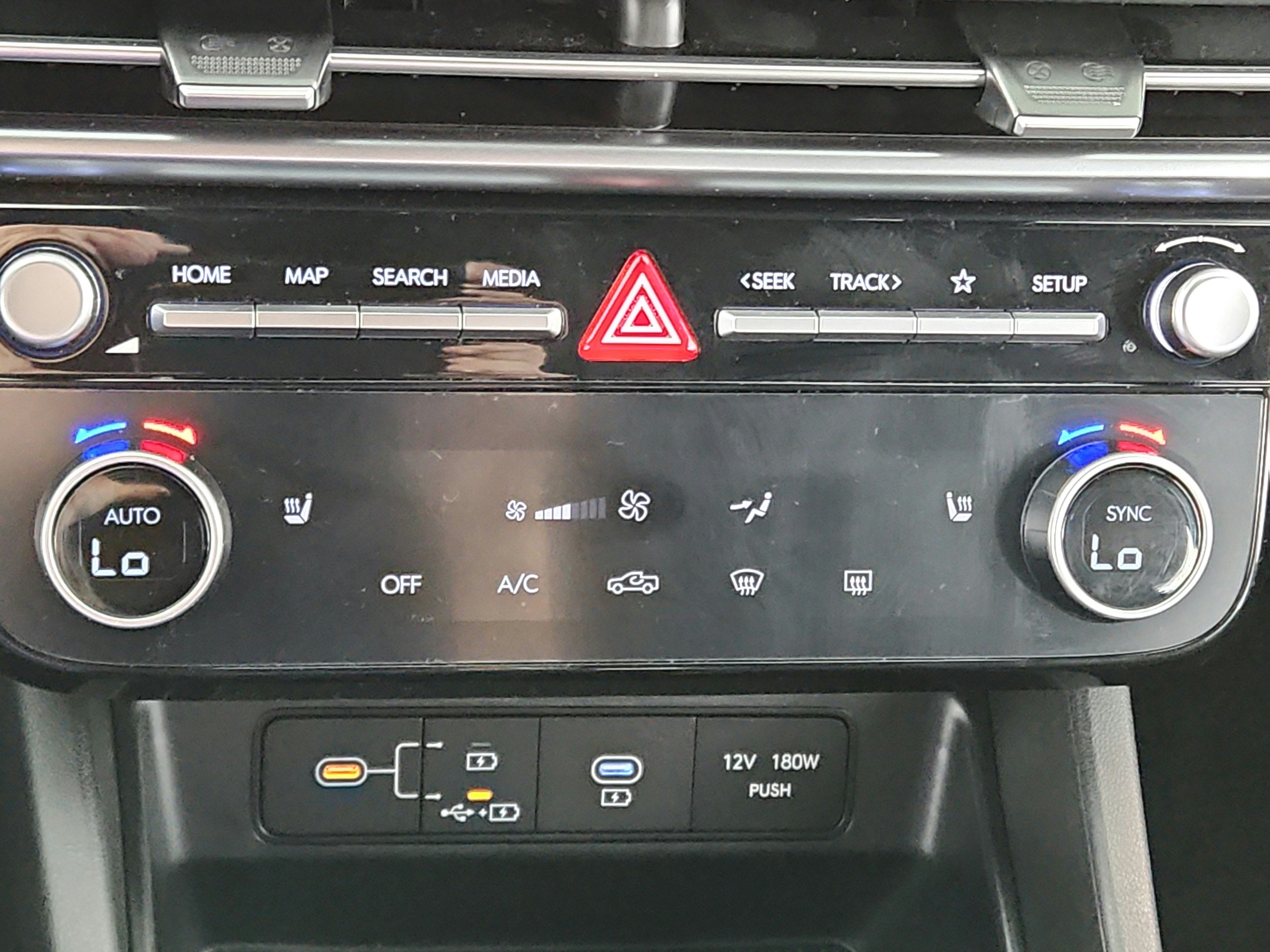 2025 Hyundai Santa Cruz SEL FWD