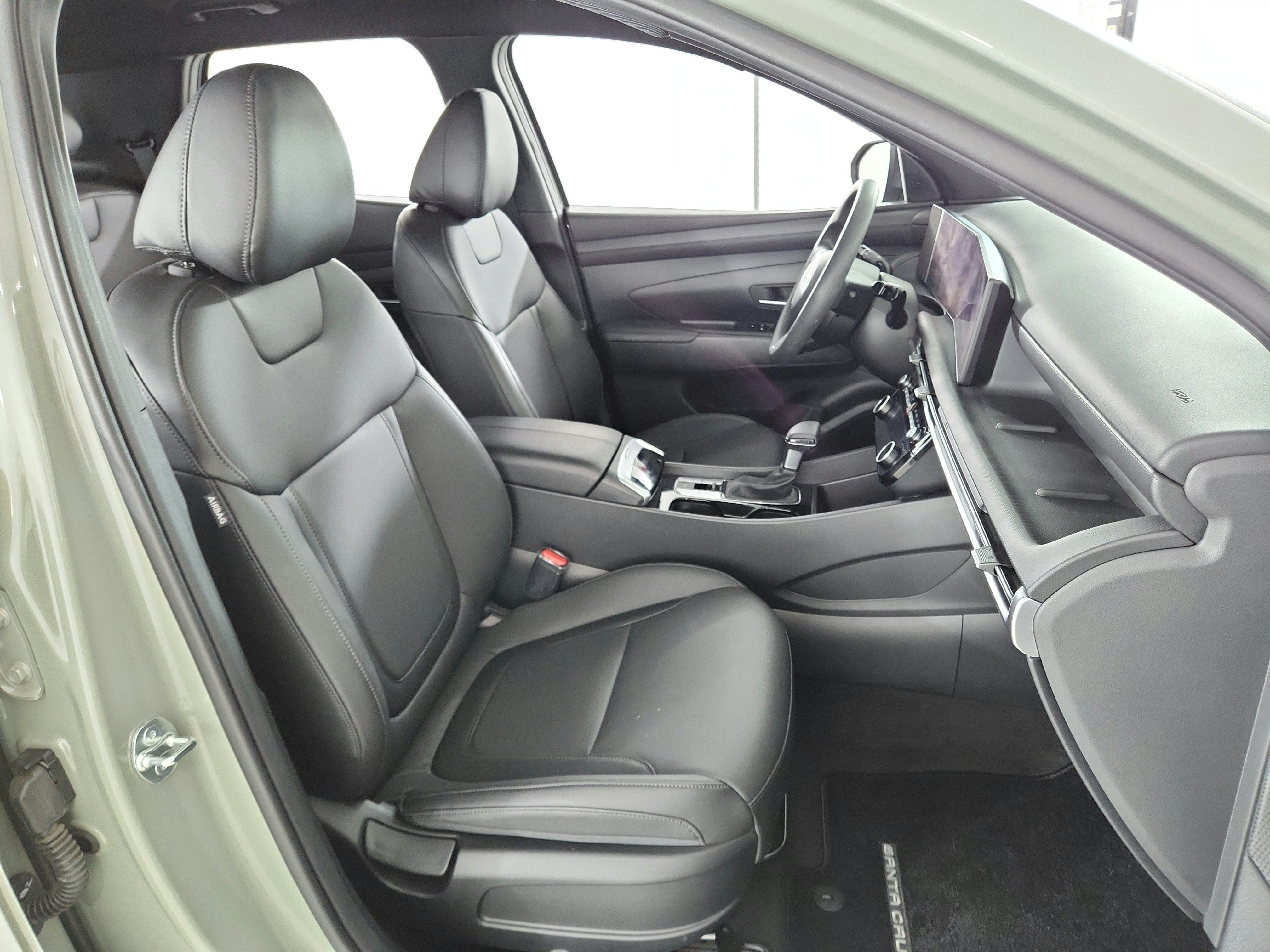 2025 Hyundai Santa Cruz SEL FWD
