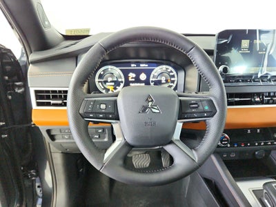 2025 Mitsubishi Outlander PHEV Base