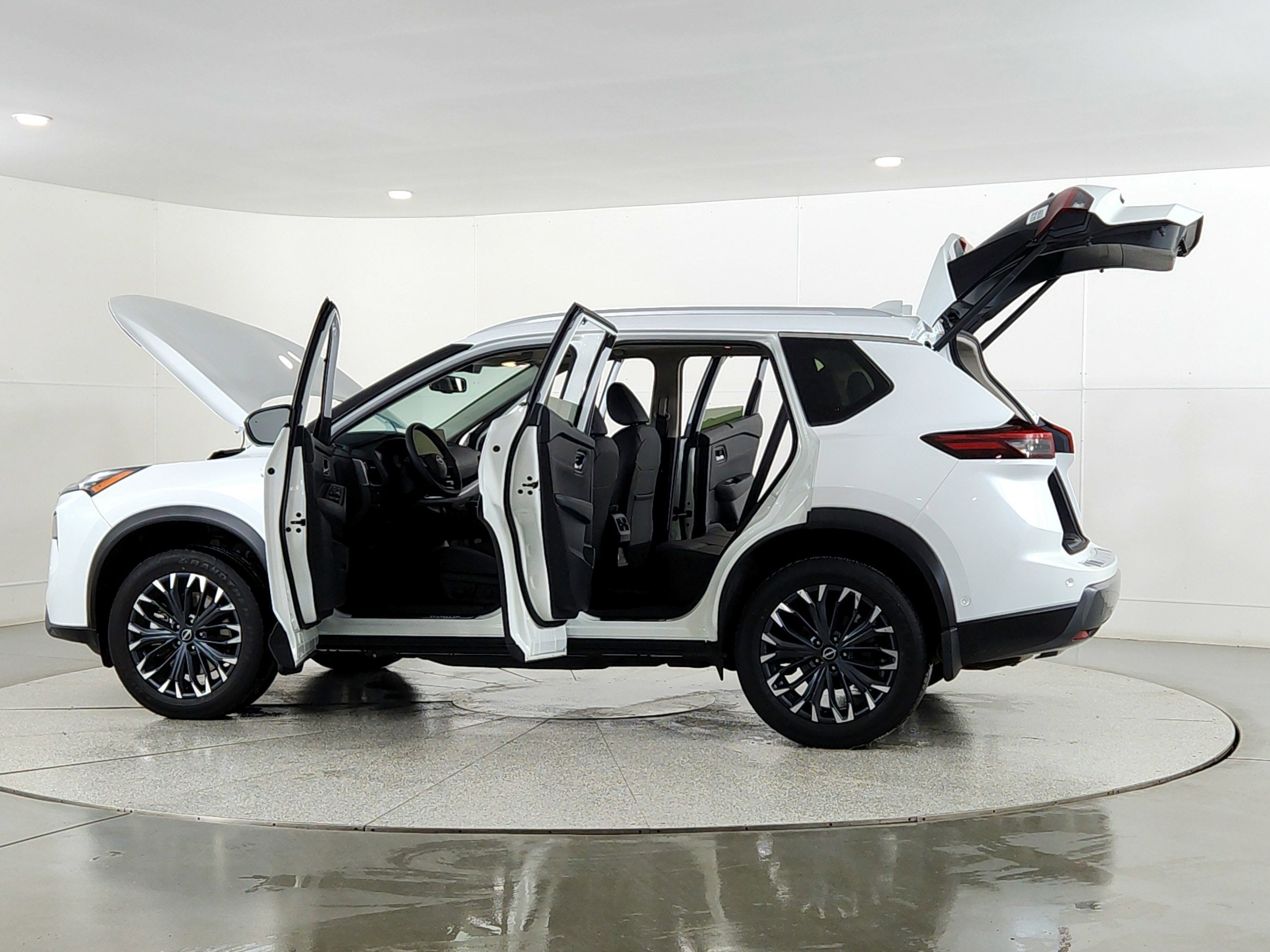 2025 Nissan Rogue SL