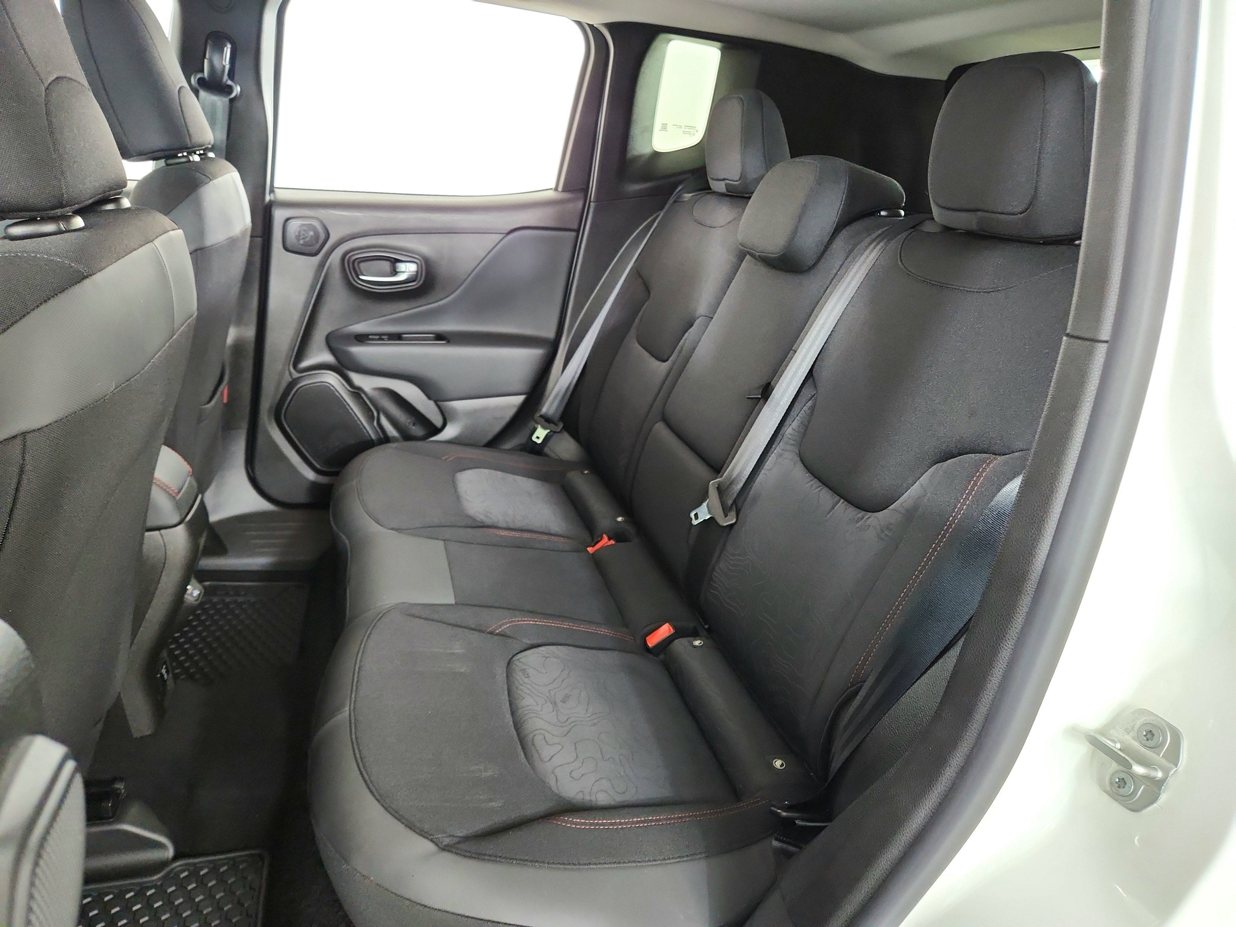 2022 Jeep Renegade Trailhawk