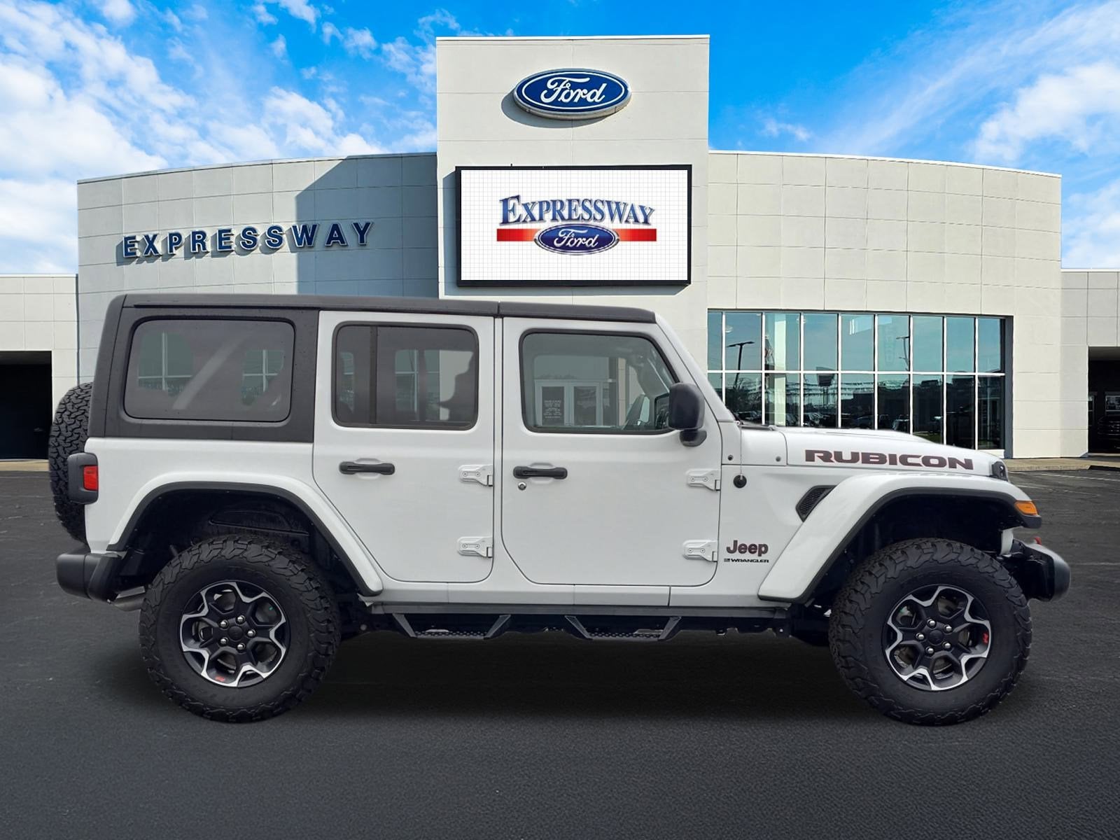 2023 Jeep Wrangler Rubicon