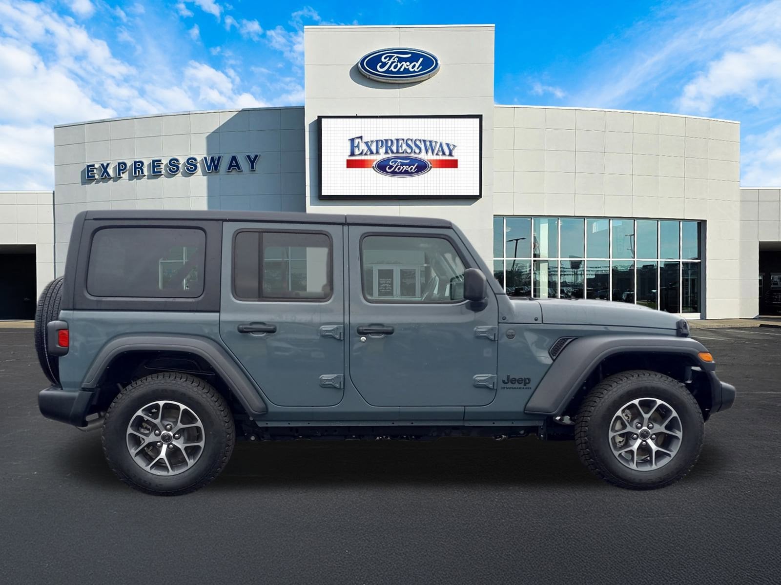 2024 Jeep Wrangler Sport S