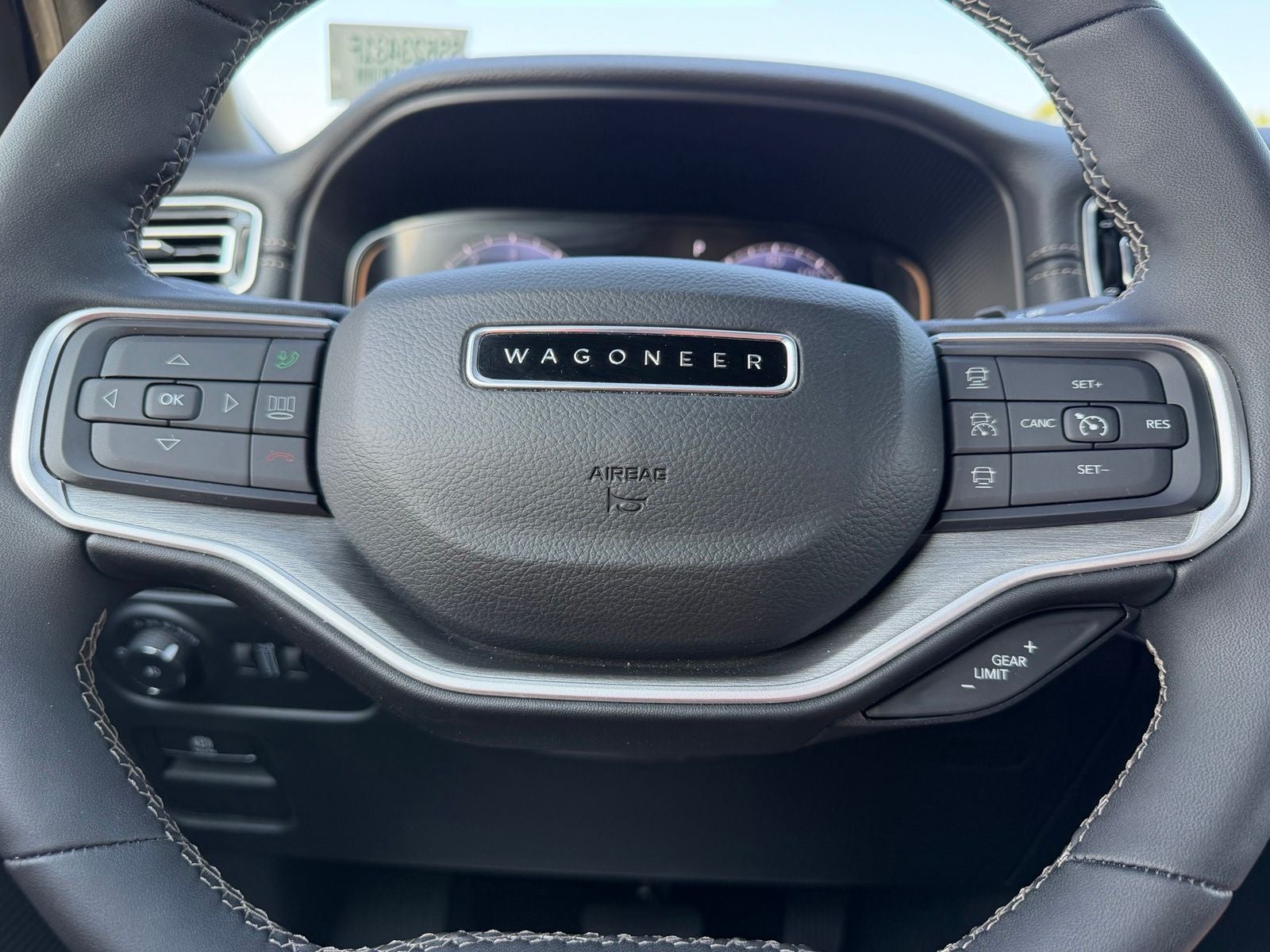2025 Jeep Wagoneer L Series II