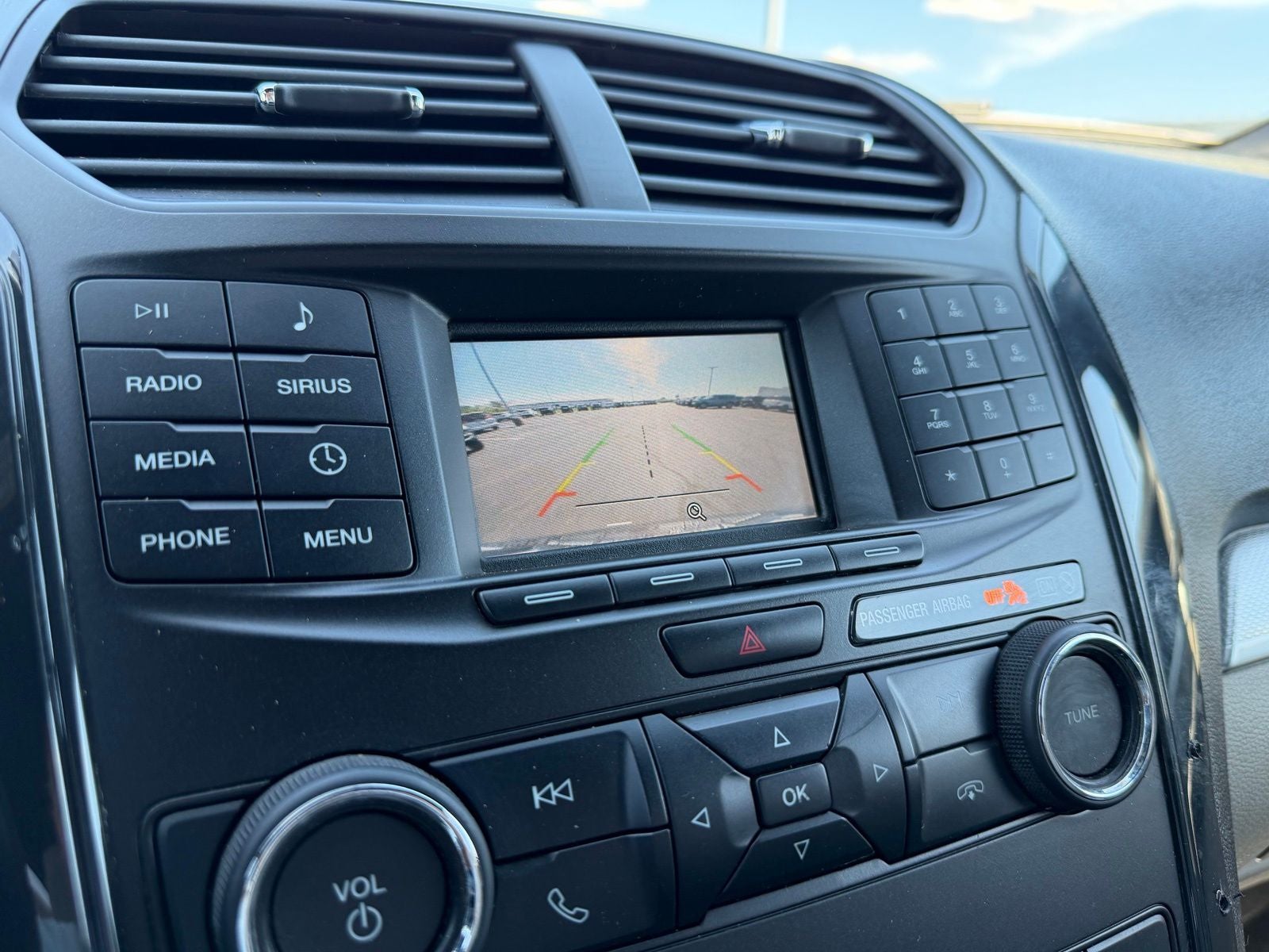 2018 Ford Explorer Base