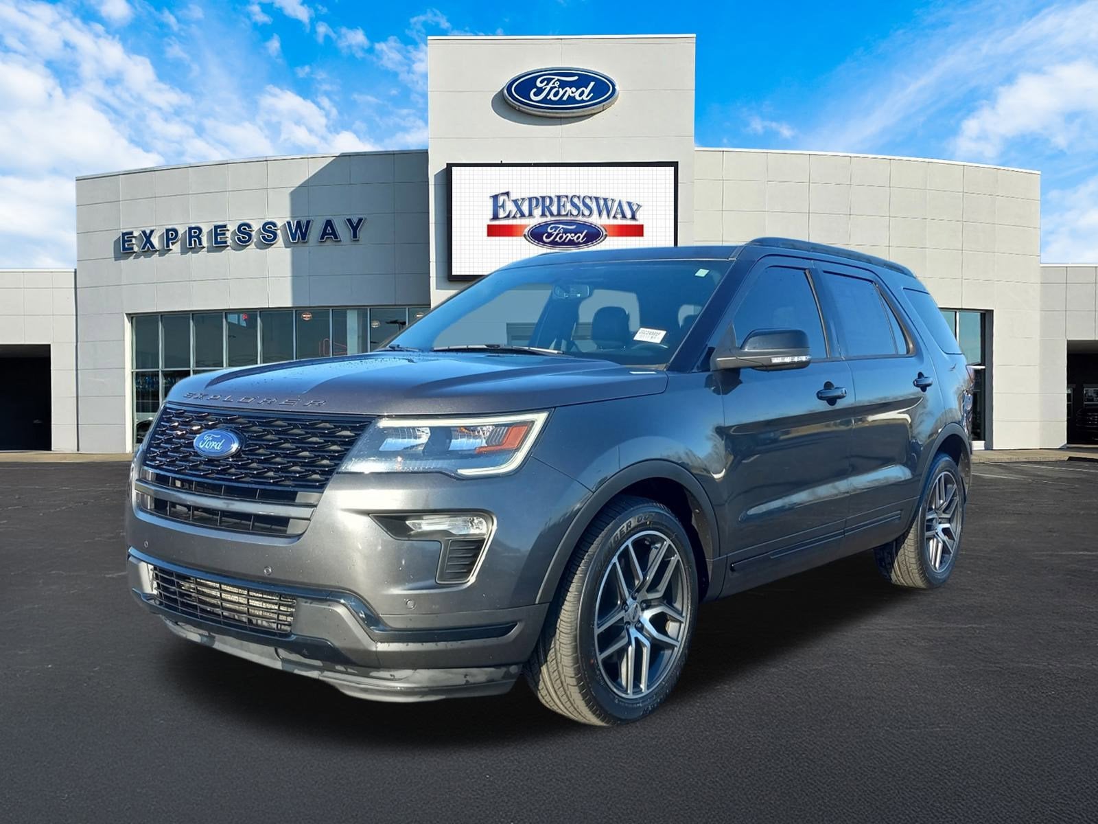 2018 Ford Explorer Sport