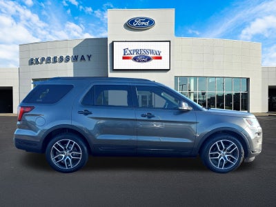 2018 Ford Explorer Sport