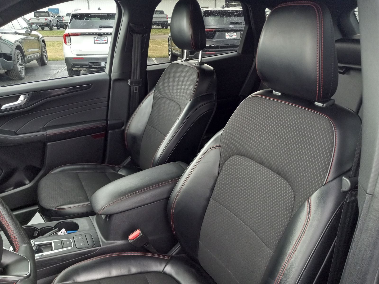 2024 Ford Escape ST-Line