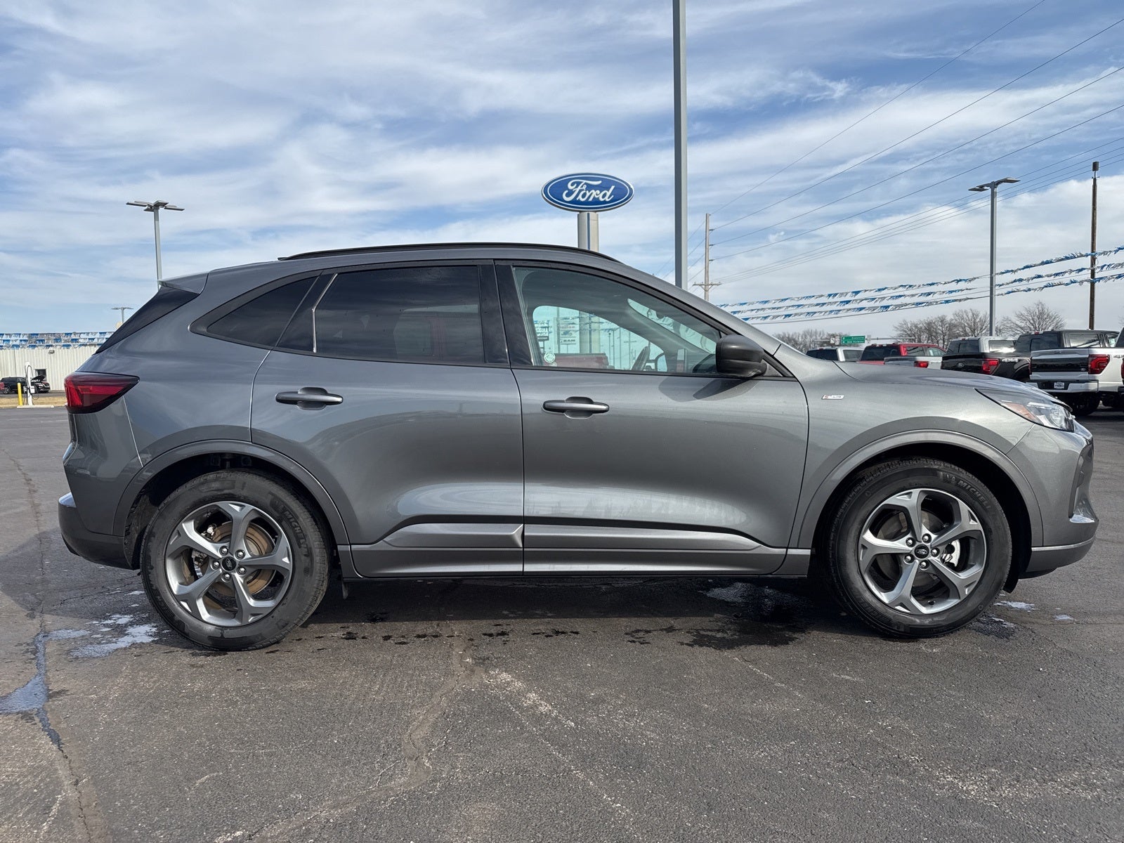 2024 Ford Escape ST-Line