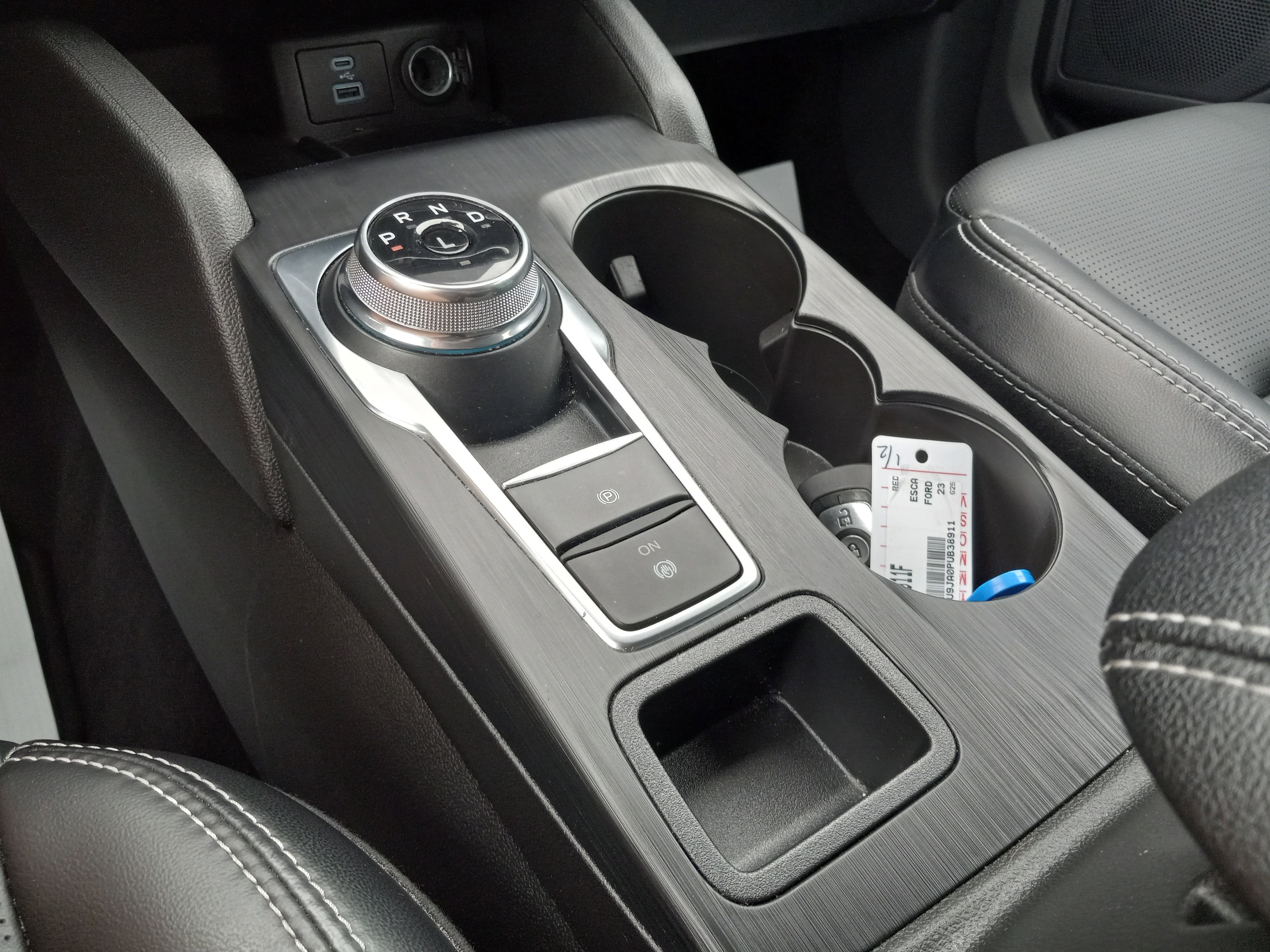 2023 Ford Escape Platinum