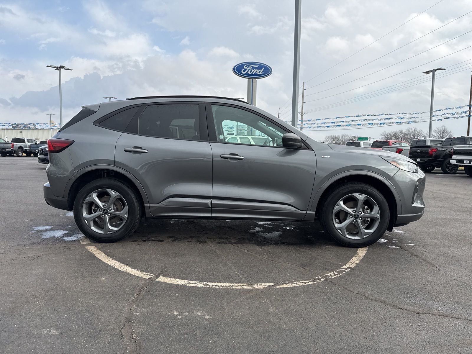 2024 Ford Escape ST-Line