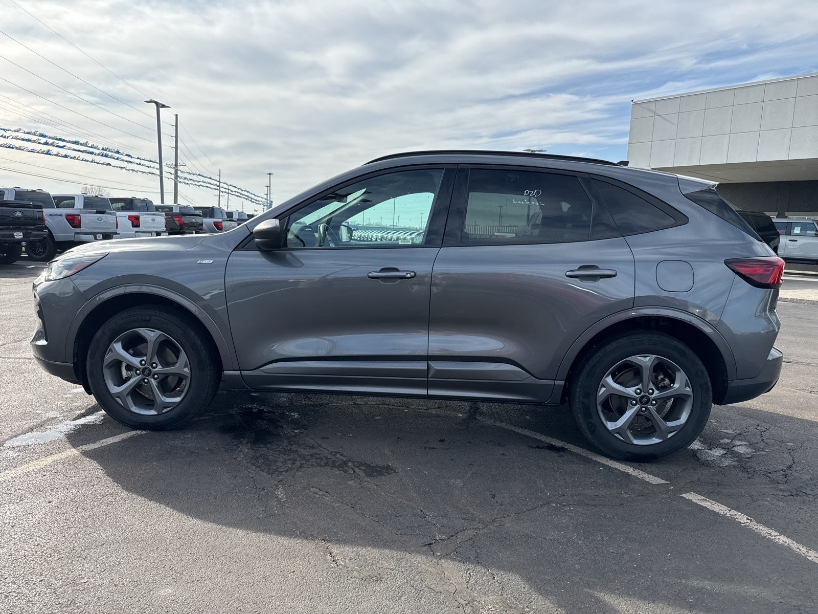 2024 Ford Escape ST-Line