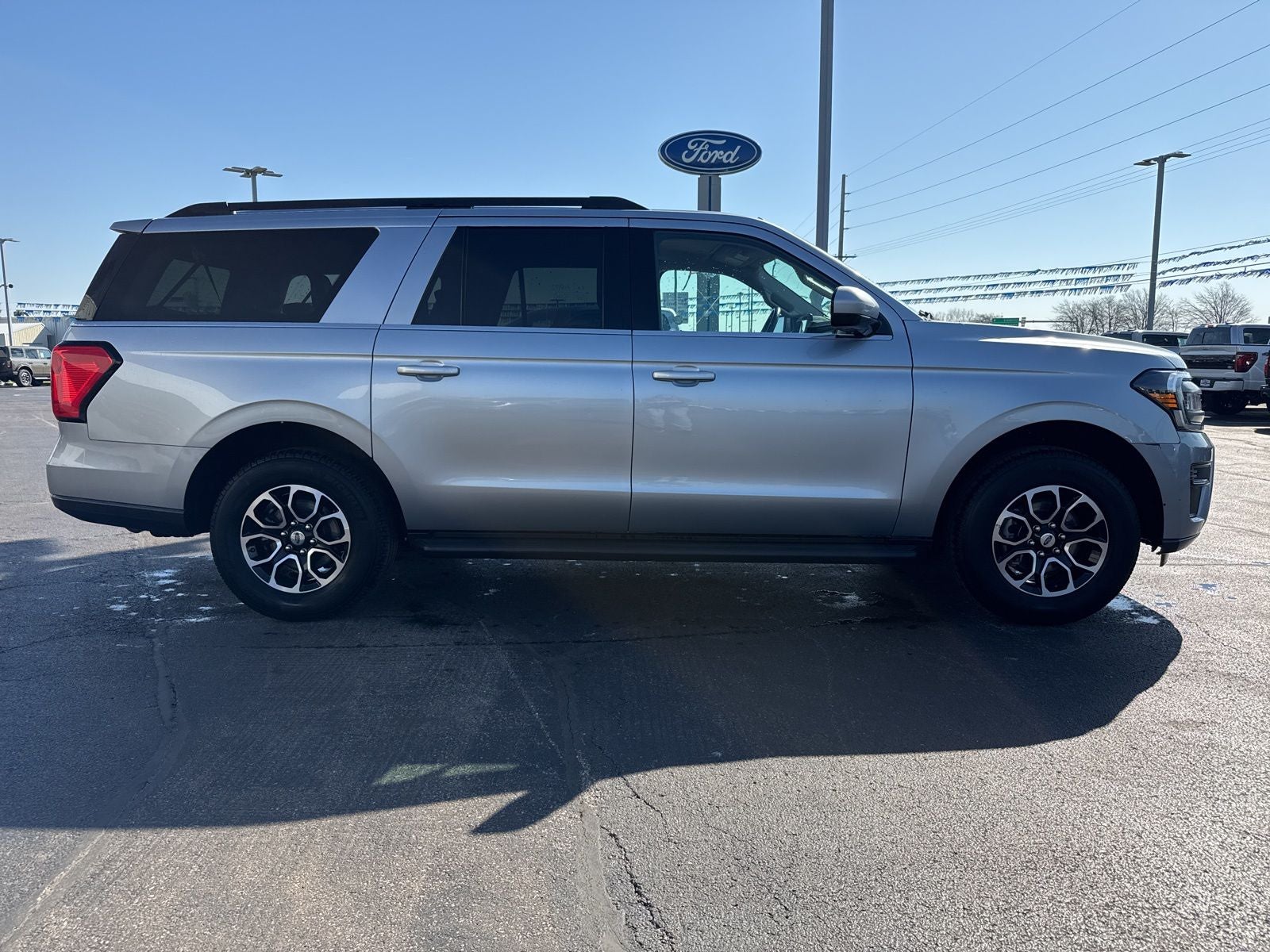 2024 Ford Expedition Max XLT