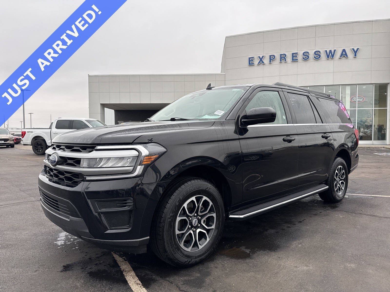 2023 Ford Expedition Max XLT