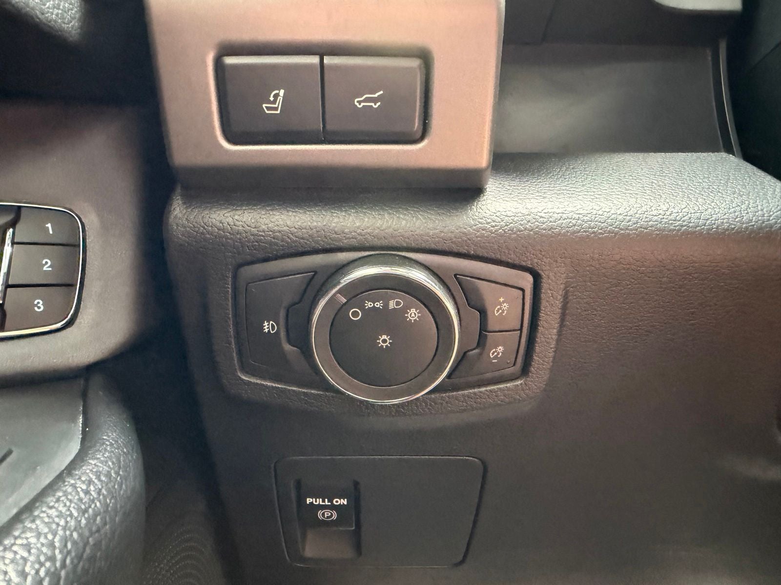 2021 Ford Expedition Max XLT