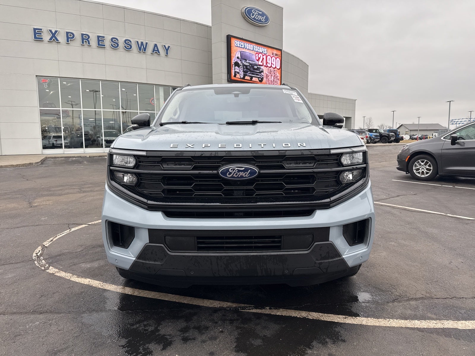 2025 Ford Expedition Active