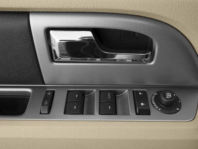 2017 Ford Expedition Base