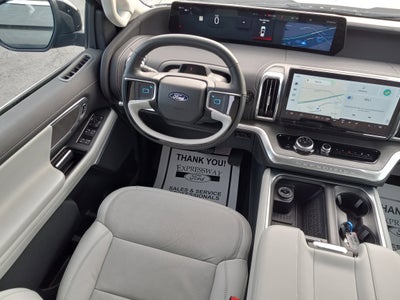 2025 Ford Expedition Platinum