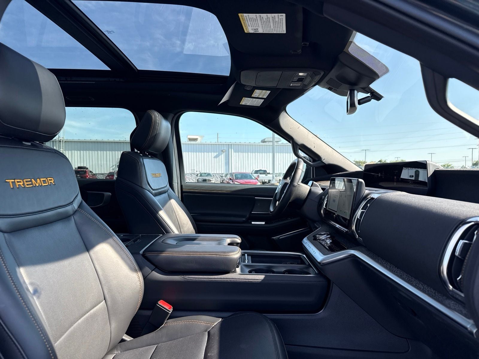 2025 Ford Expedition Tremor