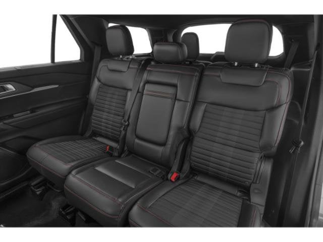 2025 Ford Explorer Base