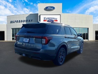 2025 Ford Explorer ST-Line