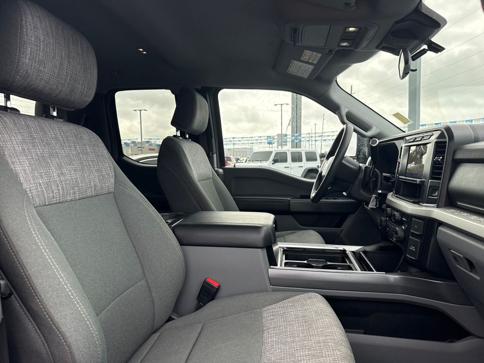 2024 Ford F-250SD XLT