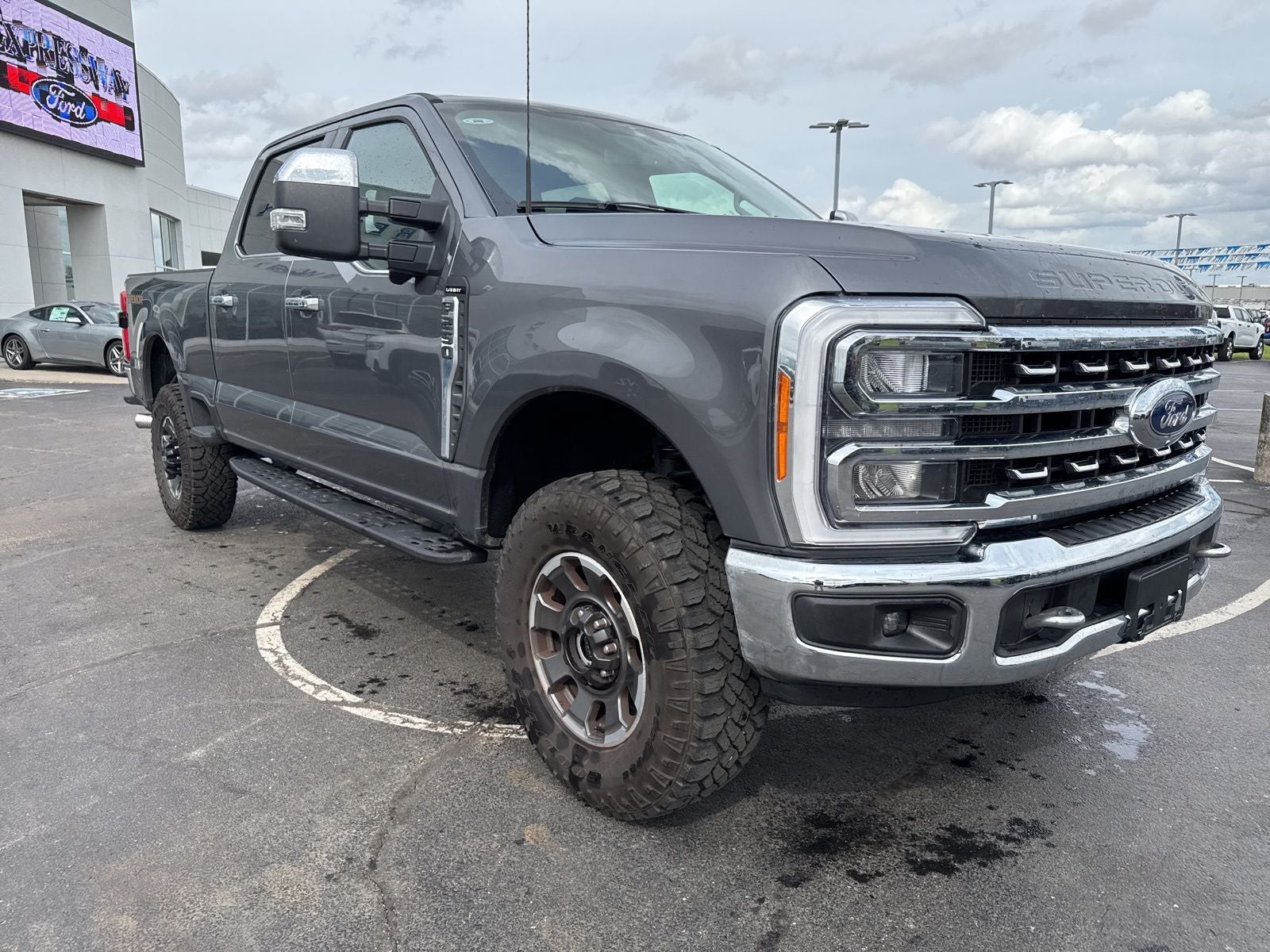 2023 Ford F-250SD Lariat