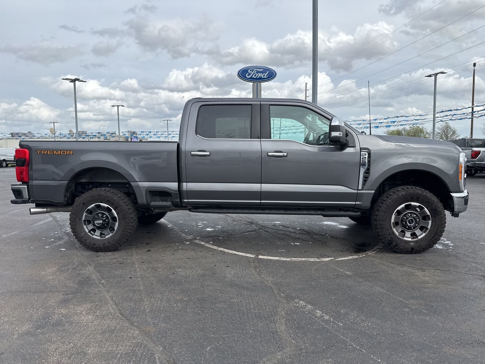 2023 Ford F-250SD Lariat