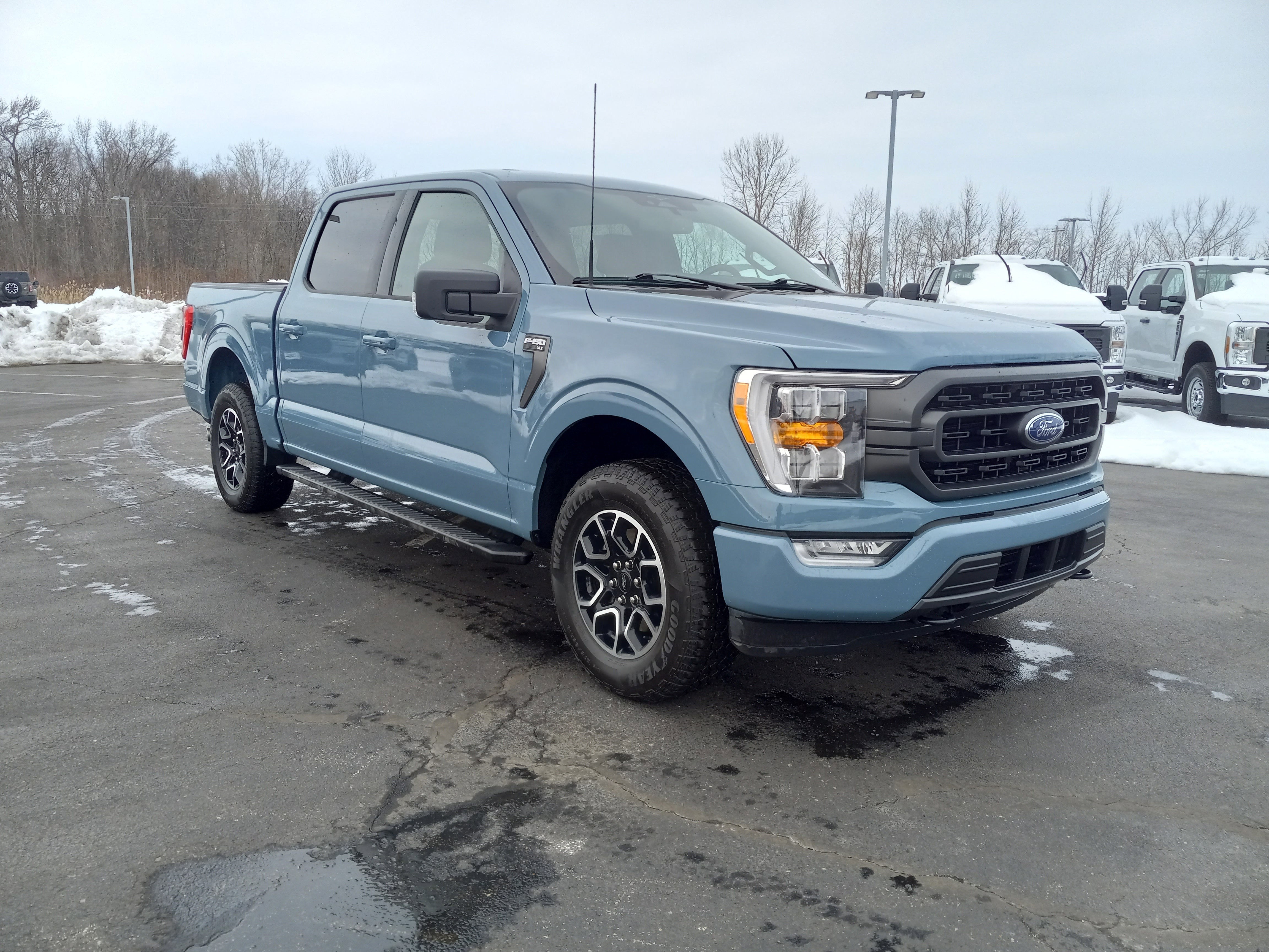 2023 Ford F-150 XLT 4WD SuperCrew 5.5' Box