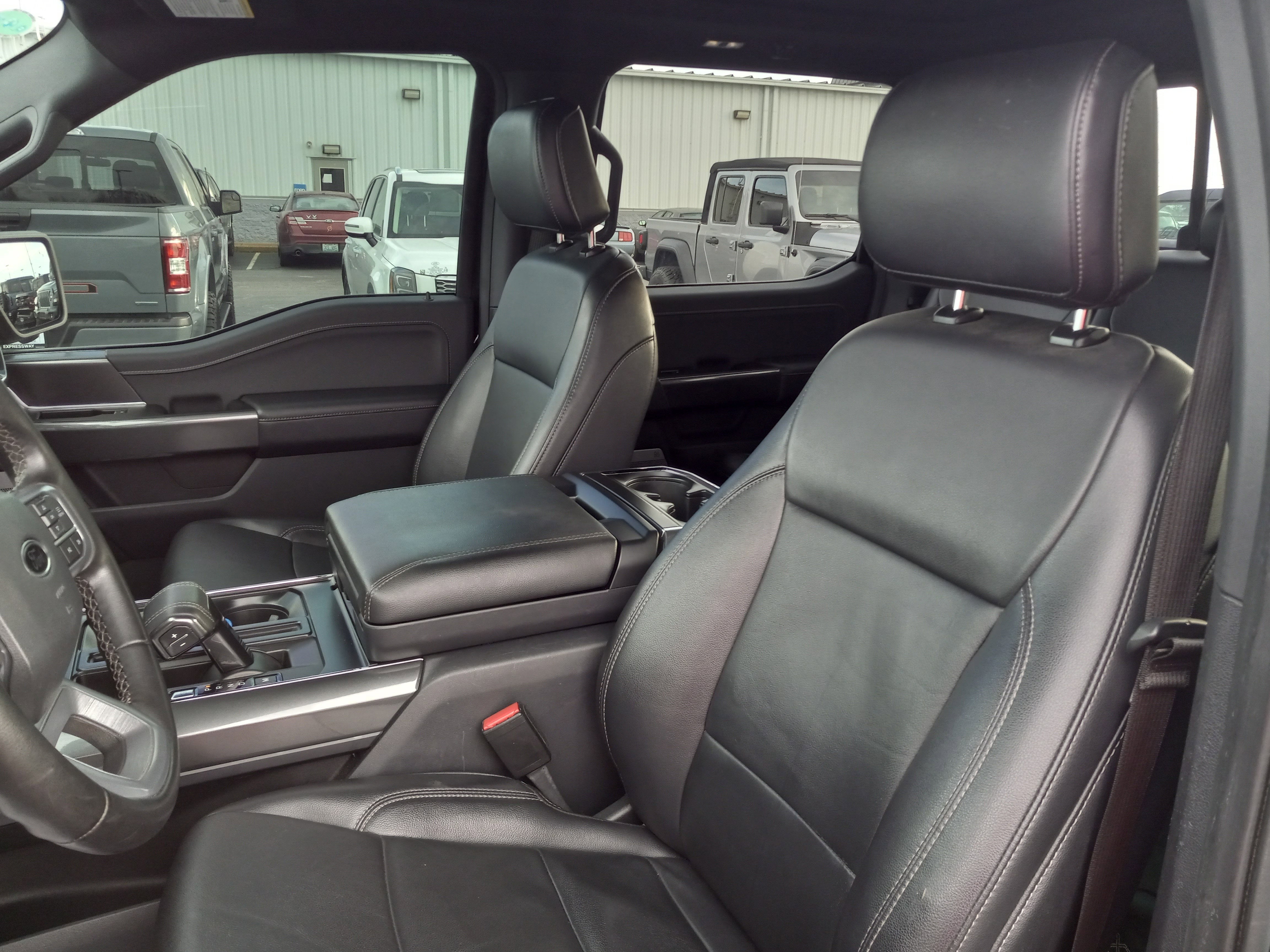 2023 Ford F-150 XLT 4WD SuperCrew 5.5' Box