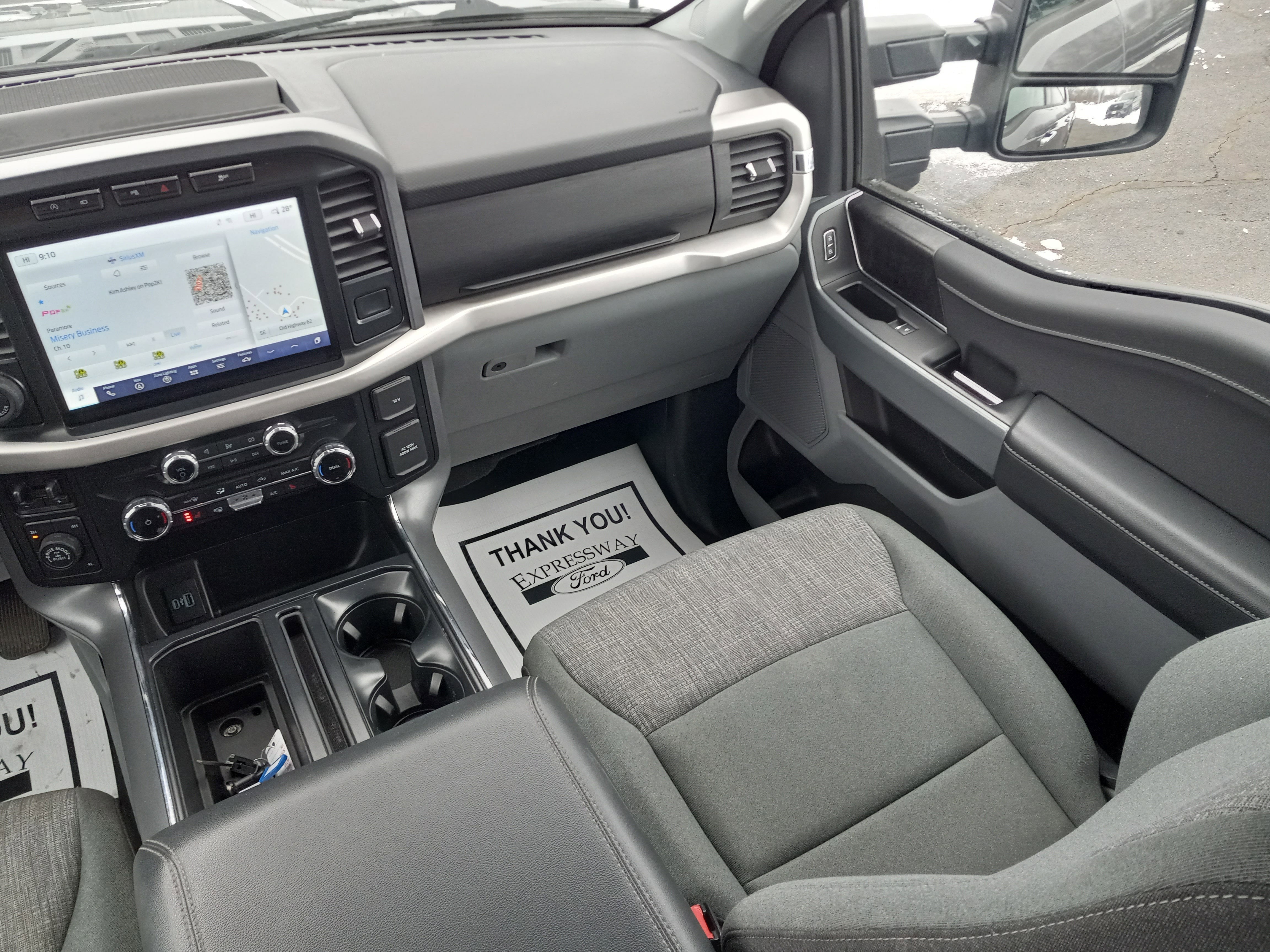 2023 Ford F-150 XLT 4WD SuperCrew 5.5' Box