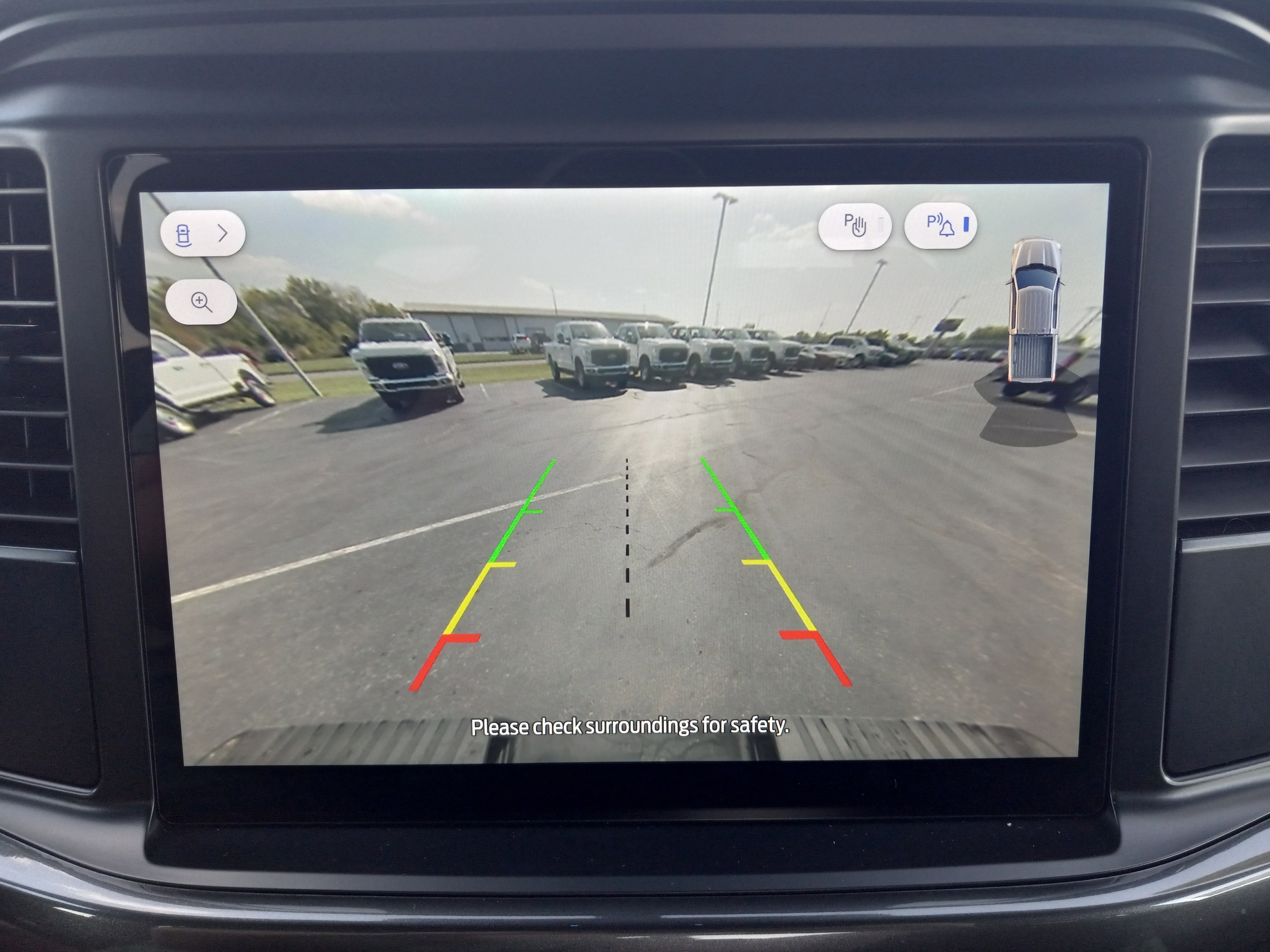 2025 Ford F-150 STX 2WD SuperCrew 5.5' Box