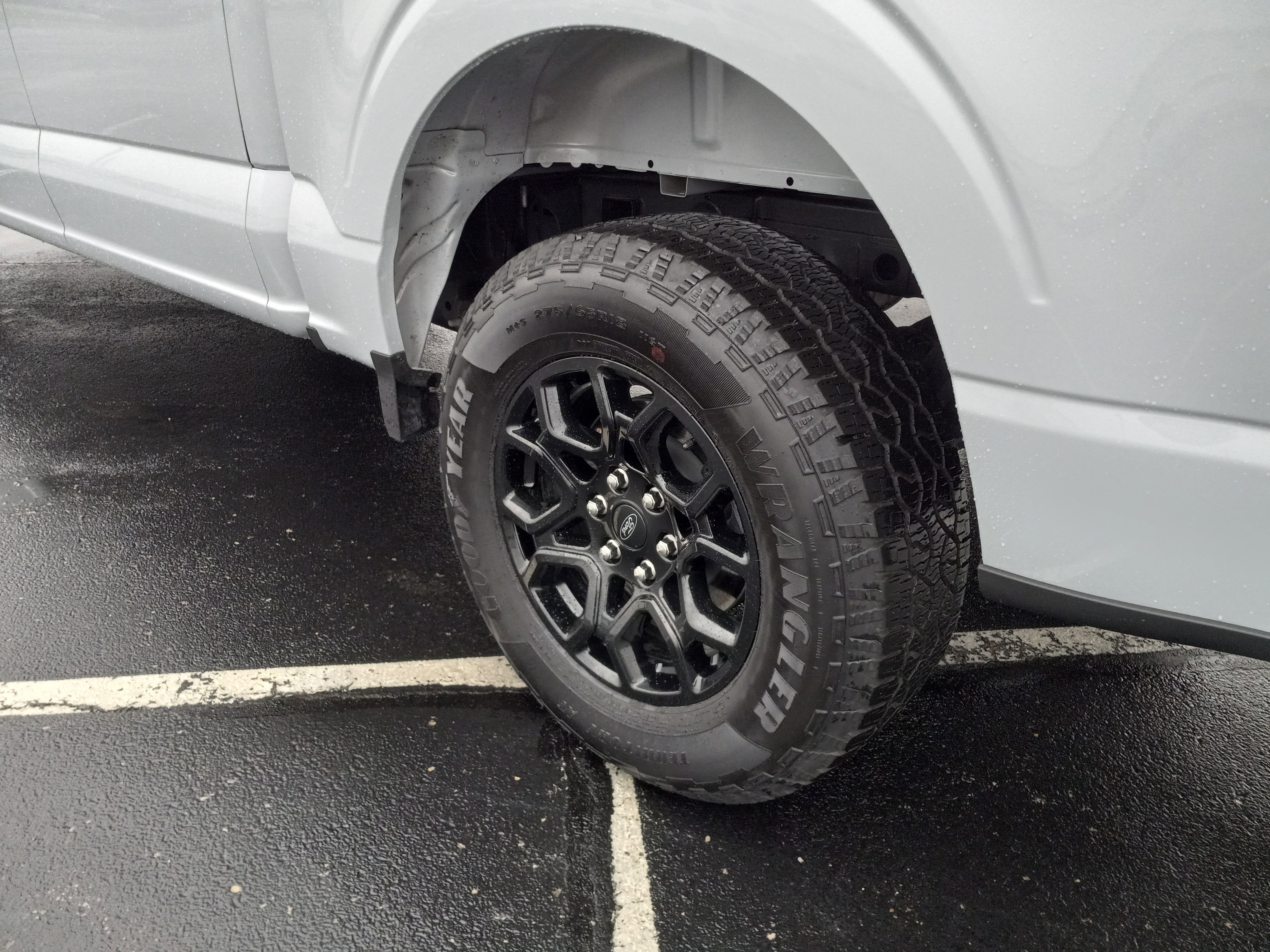 2025 Ford F-150 STX 4WD SuperCrew 5.5' Box