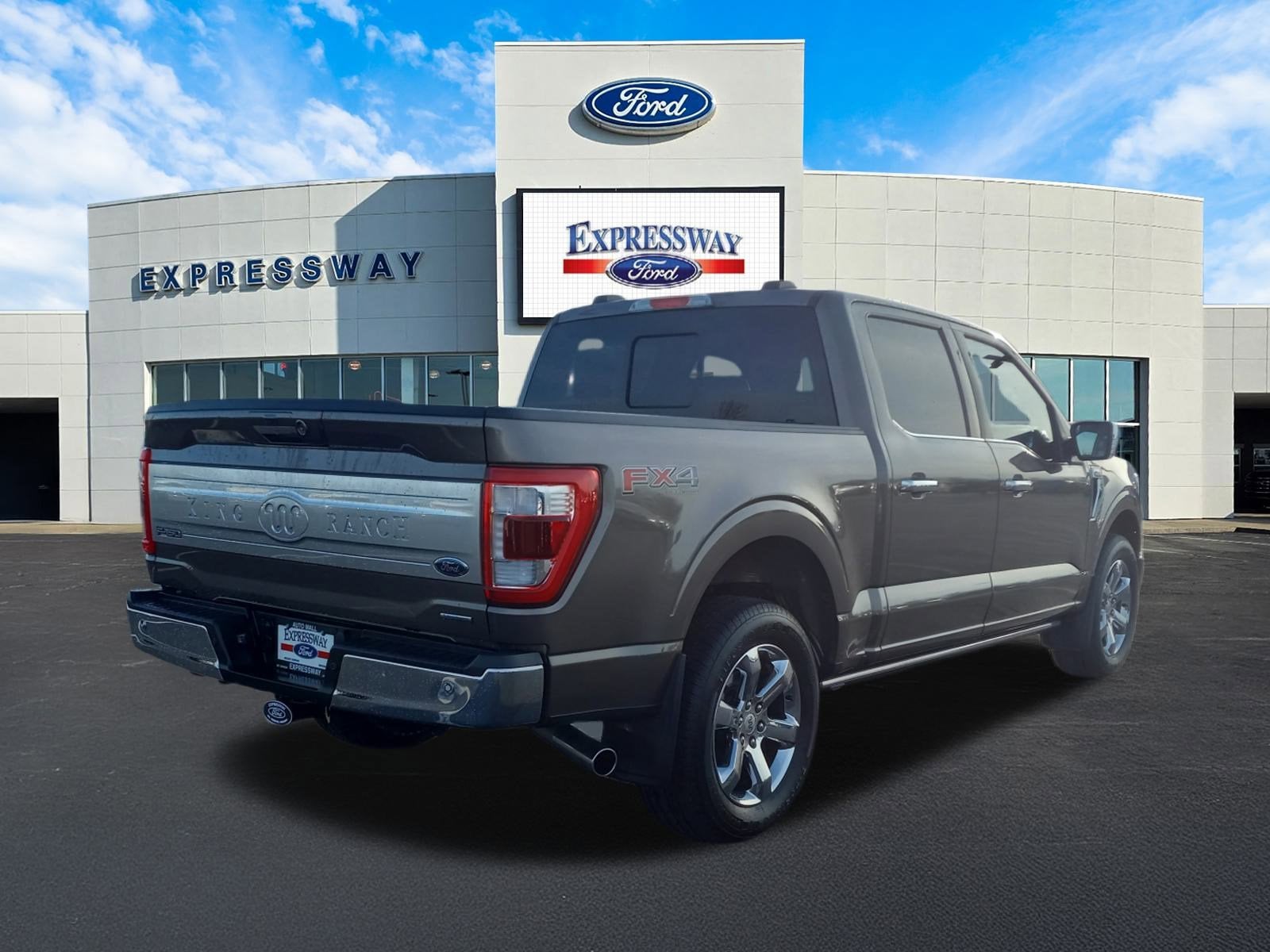 2023 Ford F-150 King Ranch 4WD SuperCrew 5.5' Box
