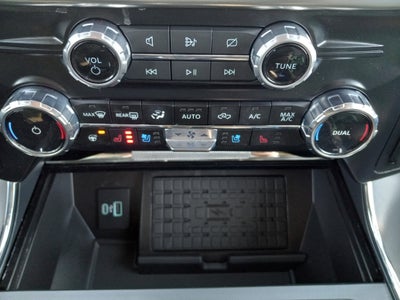 2023 Ford F-150 LARIAT 4WD SuperCrew 5.5' Box